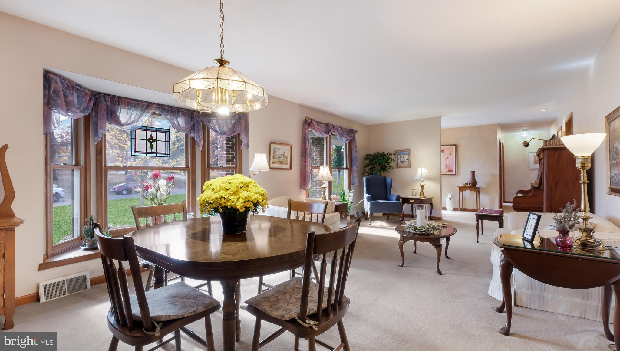 MEADOW WOOD - Residential