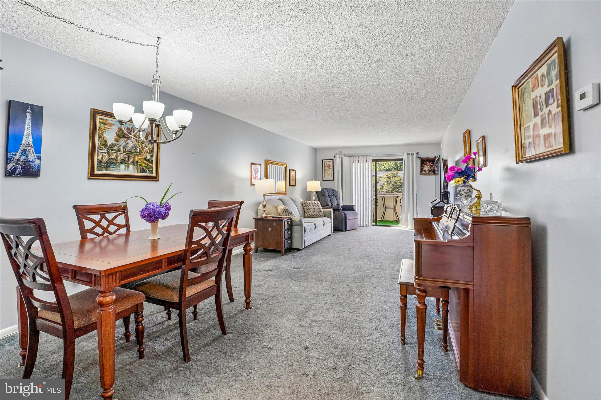 406 SUMMIT HOUSE 406
