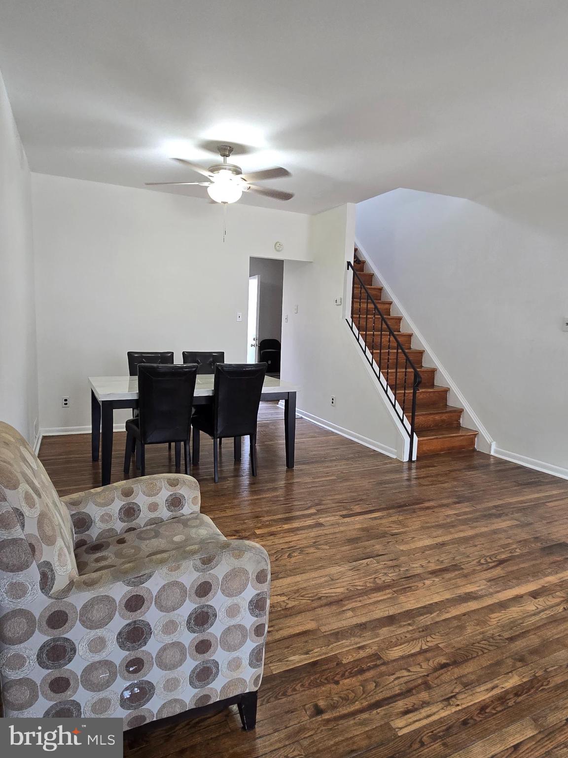 HAWTHORNE - Residential Lease