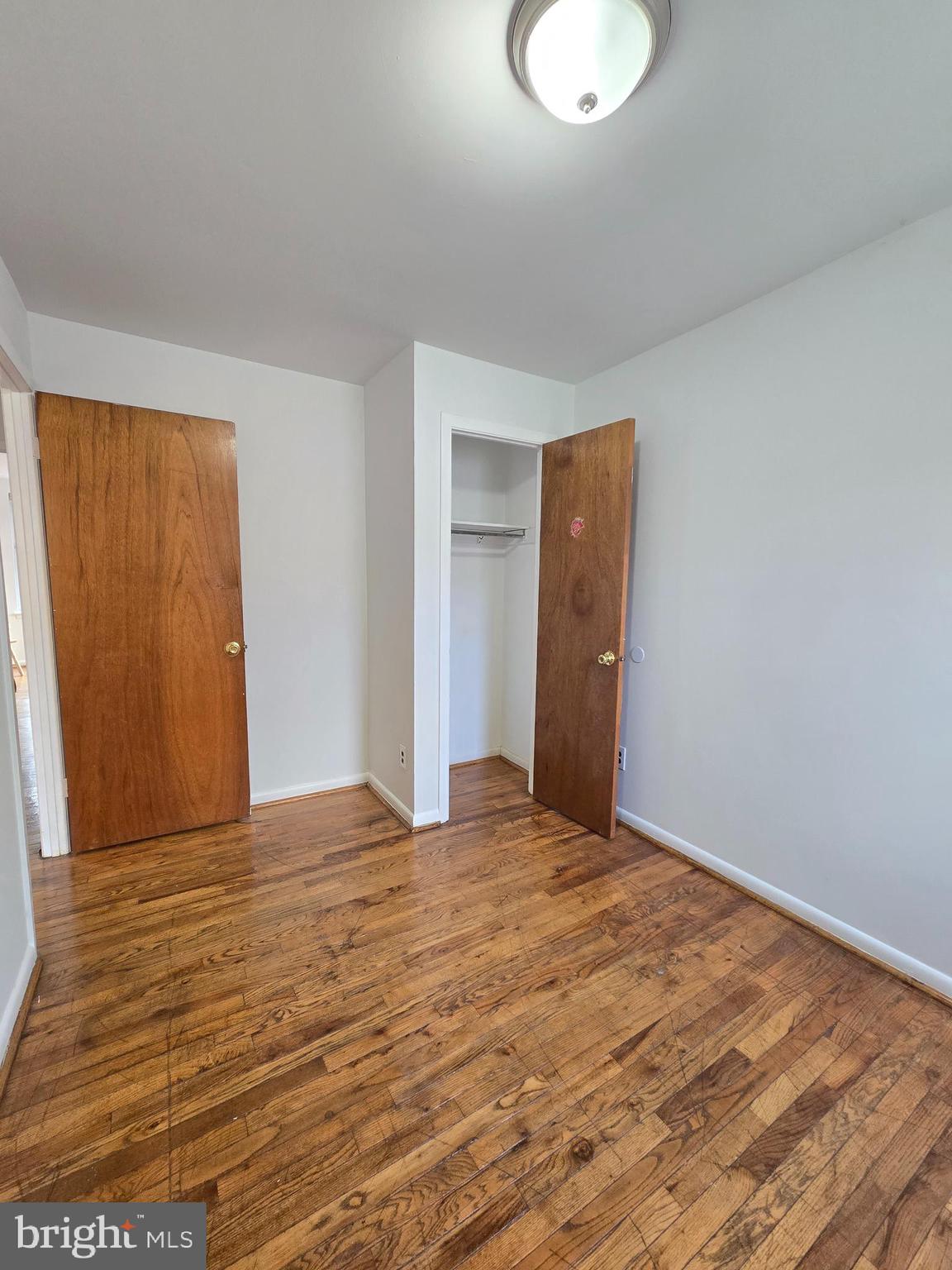 HAWTHORNE - Residential Lease