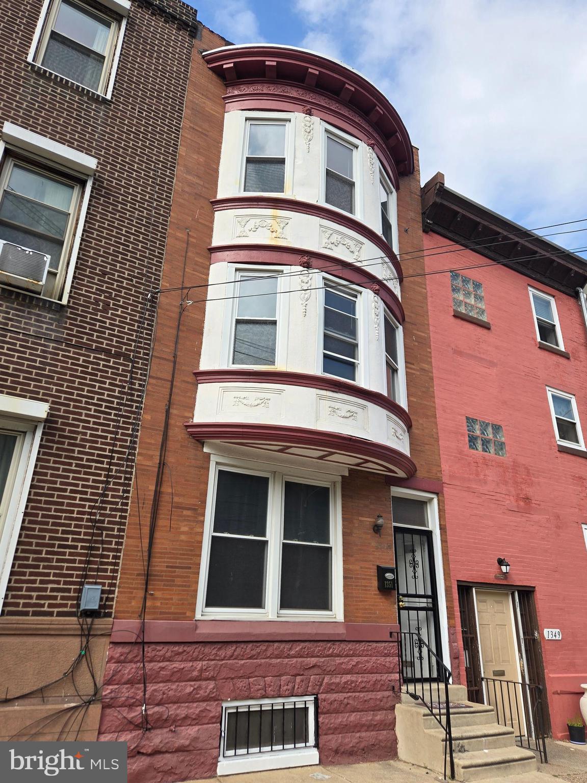 HAWTHORNE - Residential Lease