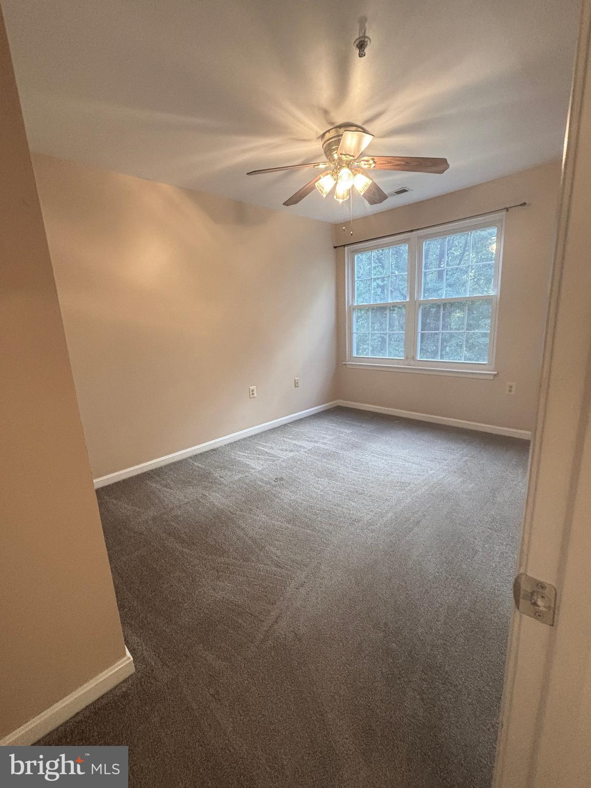 LAURELS CONDO - Residential