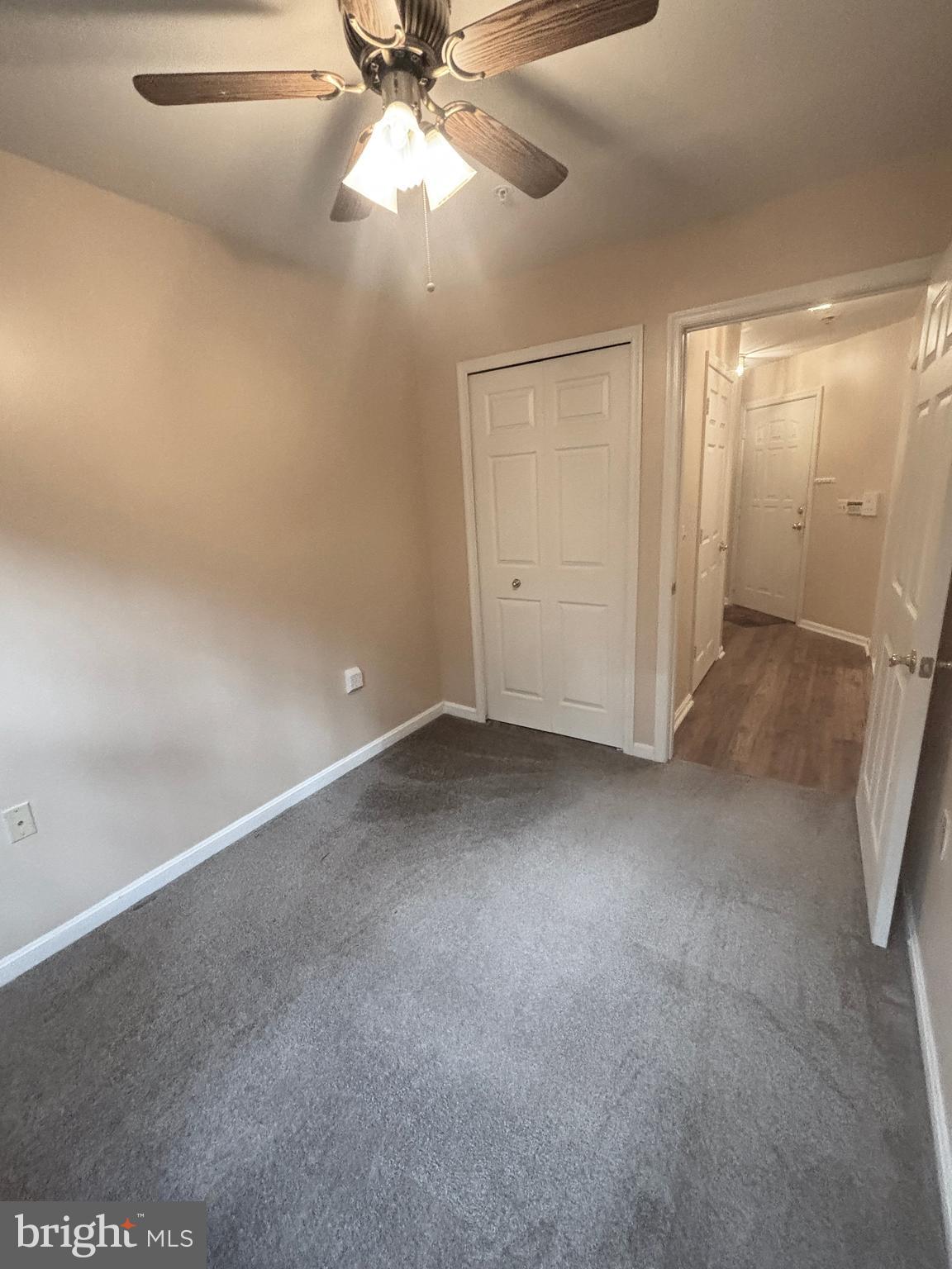 LAURELS CONDO - Residential