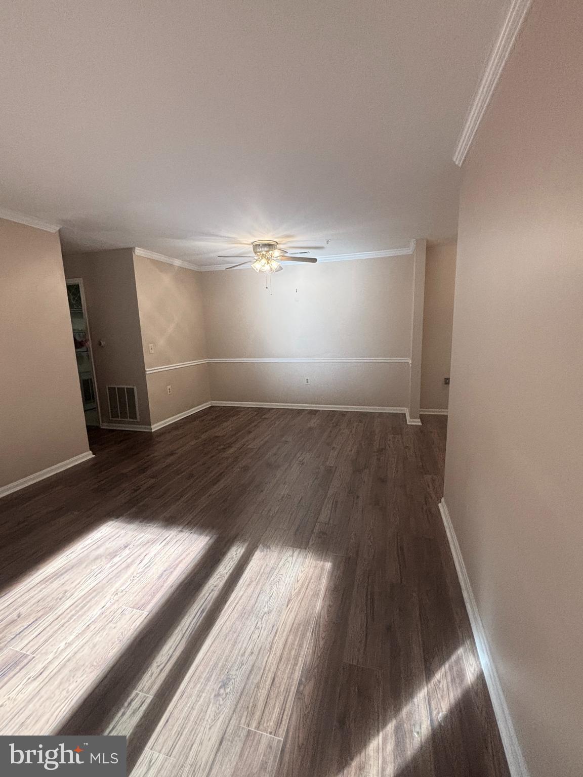 LAURELS CONDO - Residential