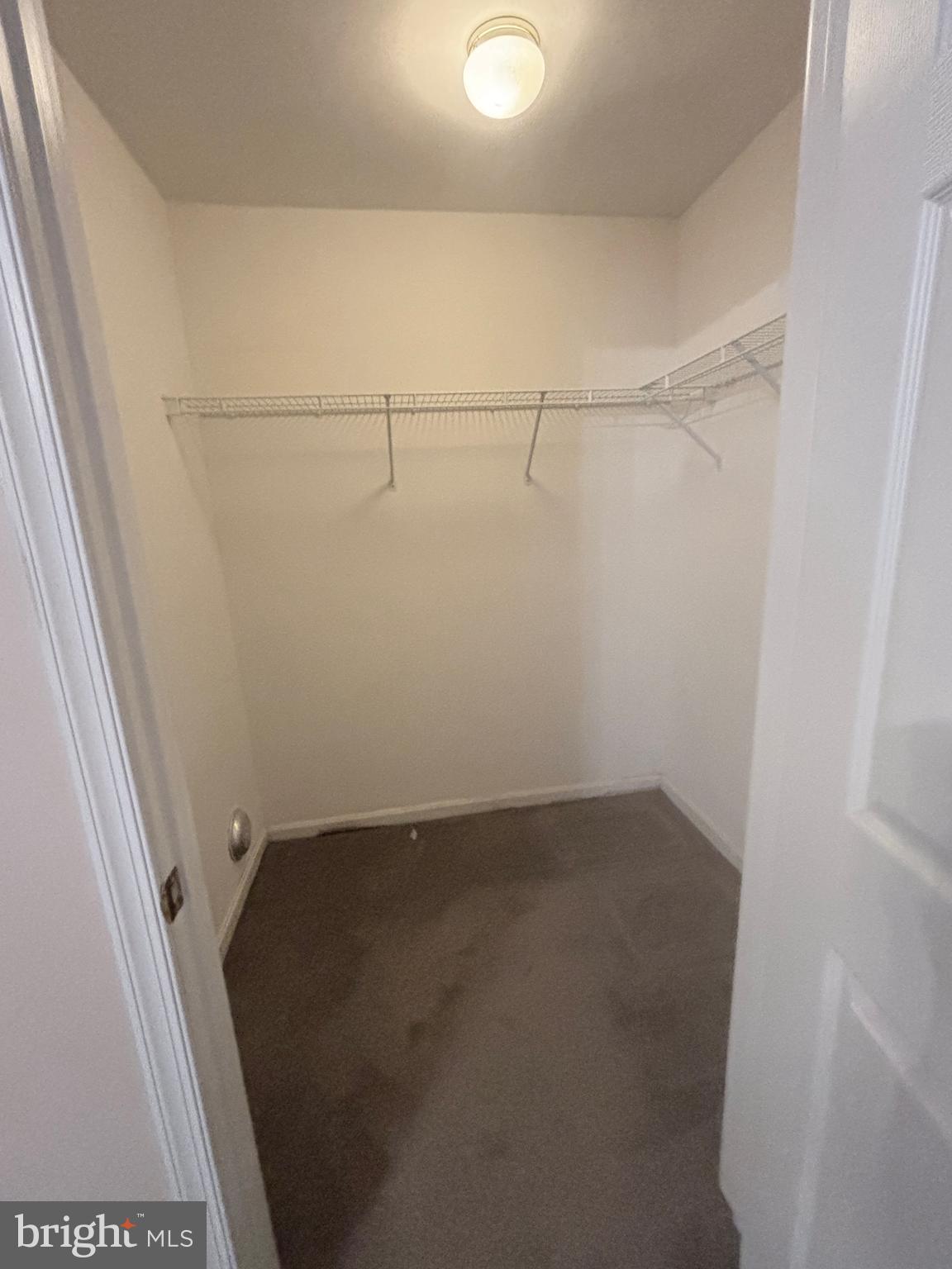 LAURELS CONDO - Residential