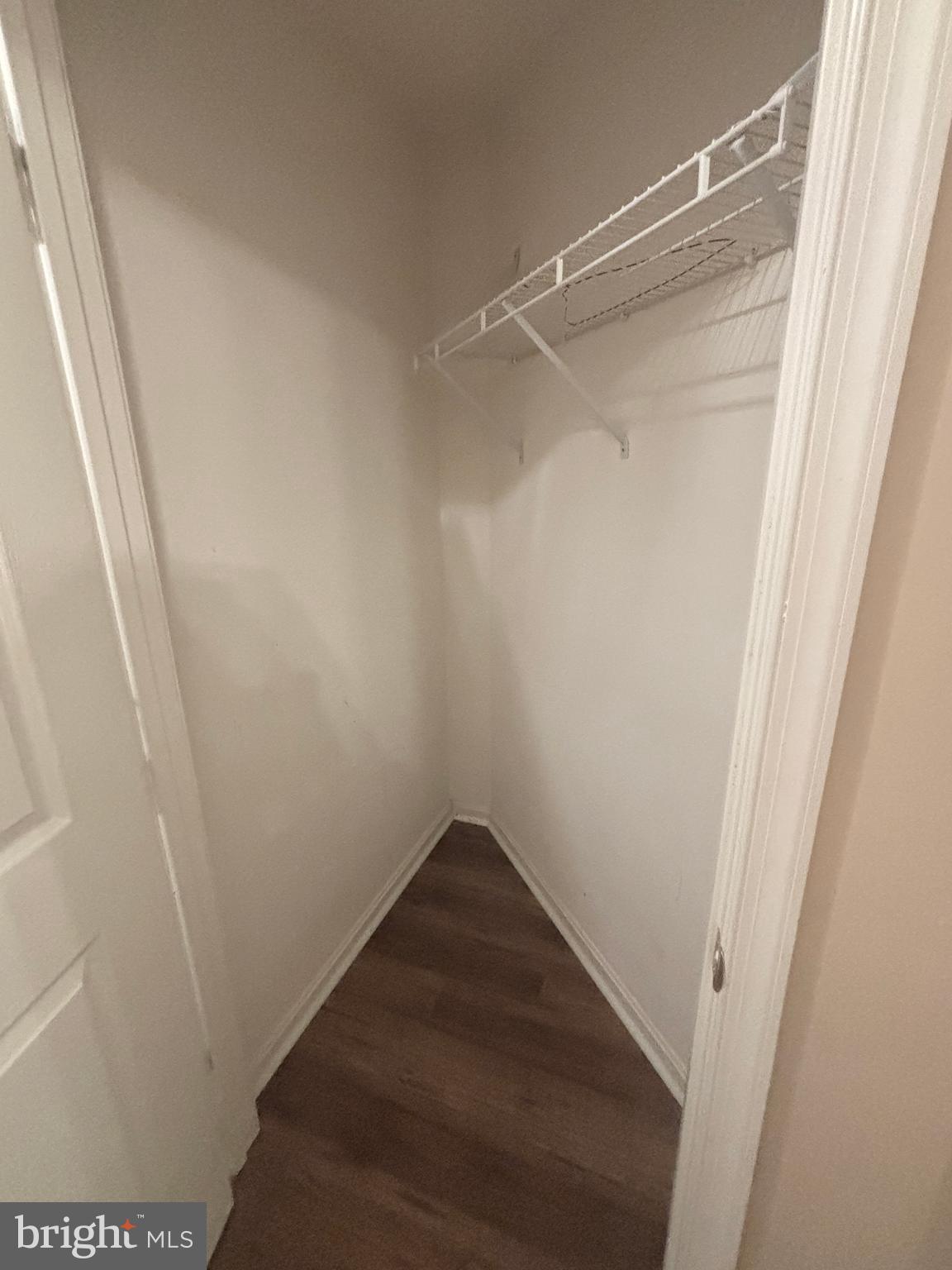 LAURELS CONDO - Residential