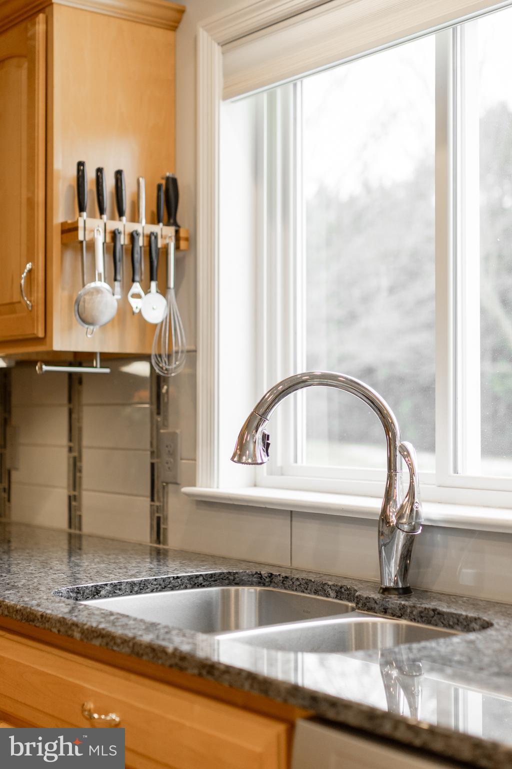 OAK POINTE - Residential