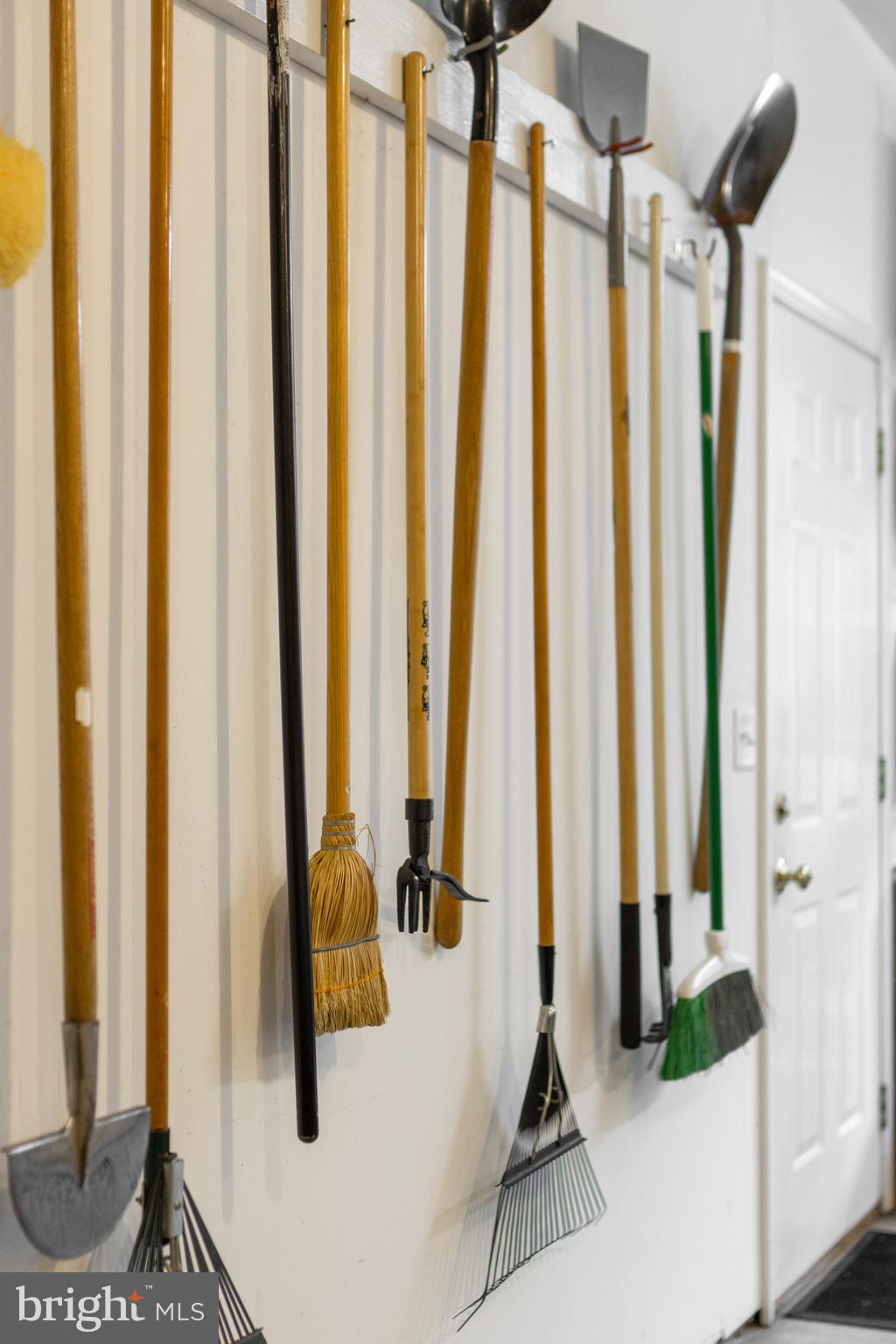 OAK POINTE - Residential