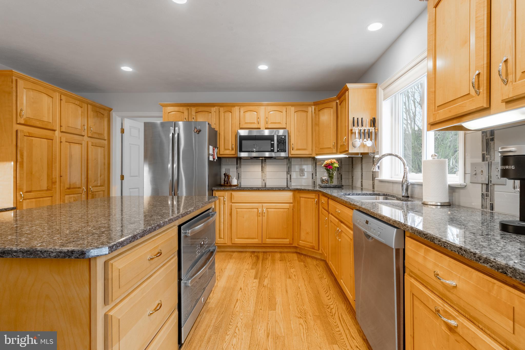 OAK POINTE - Residential