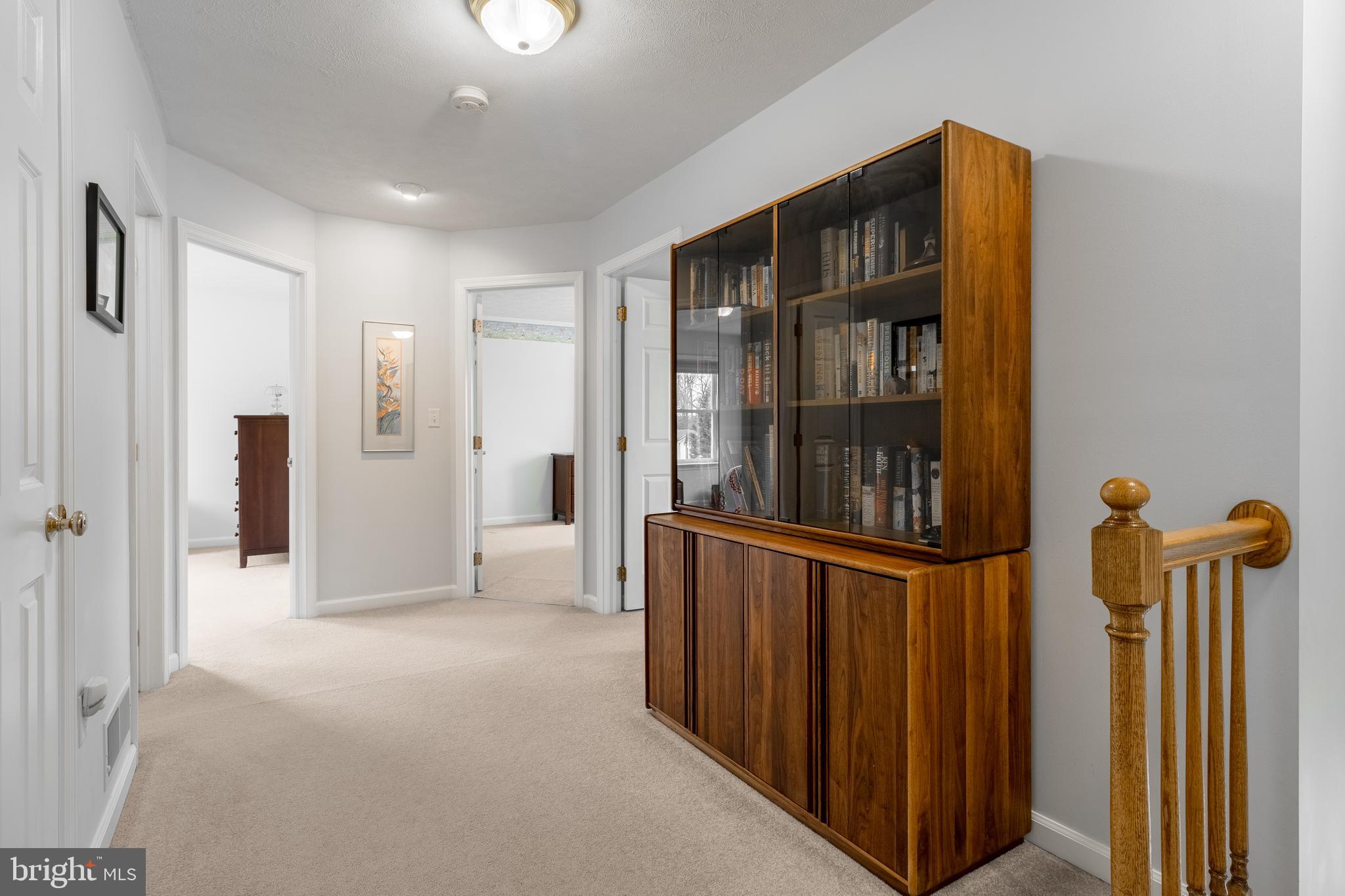 OAK POINTE - Residential