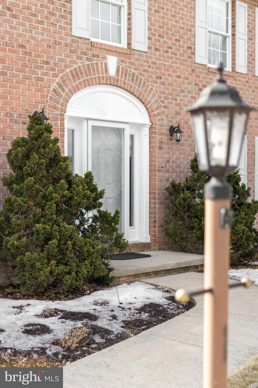 OAK POINTE - Residential