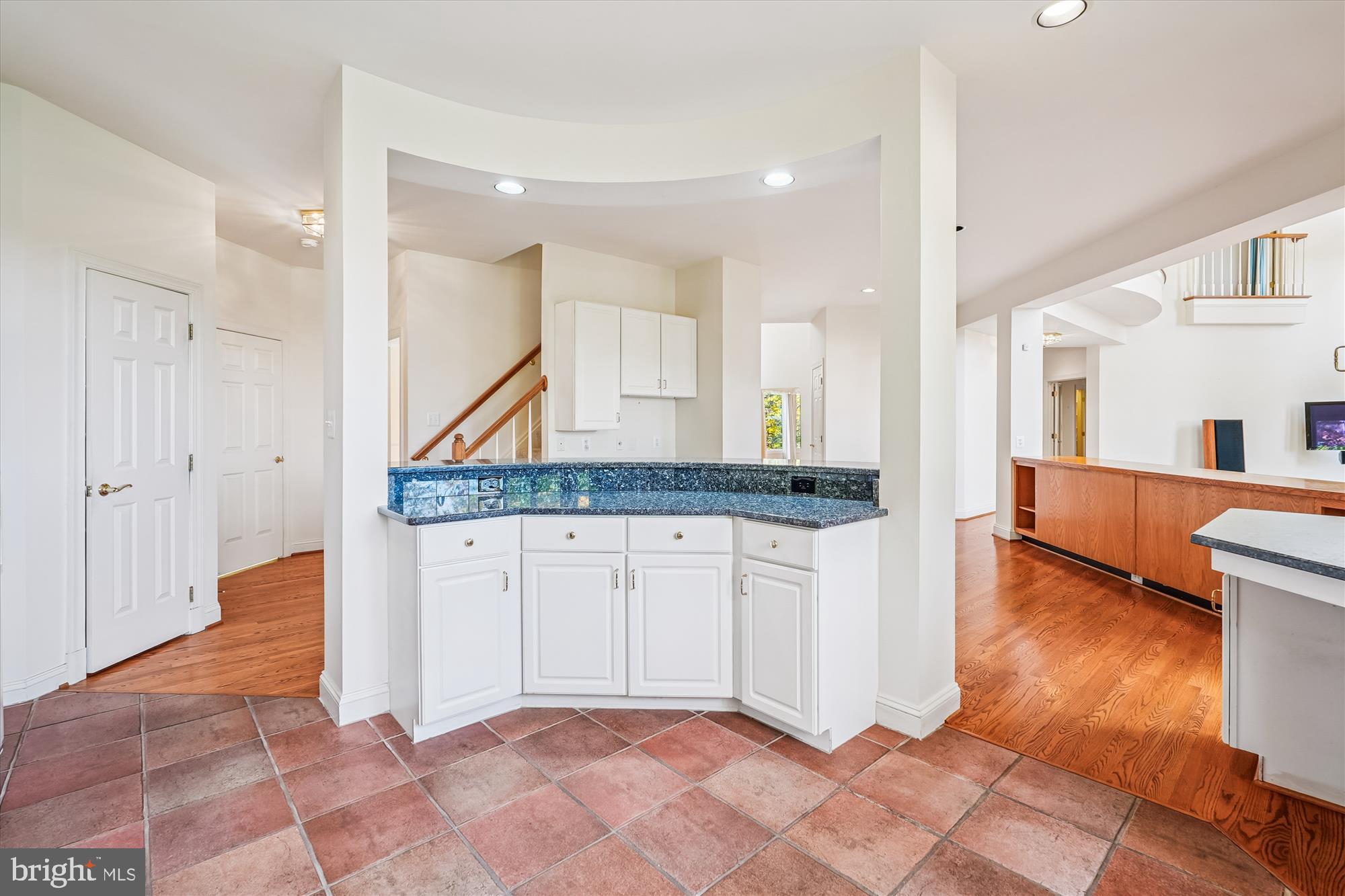 CASCADES ESTATES - Residential