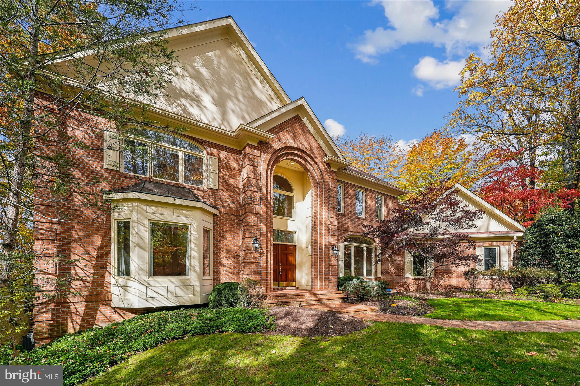 CASCADES ESTATES - Residential