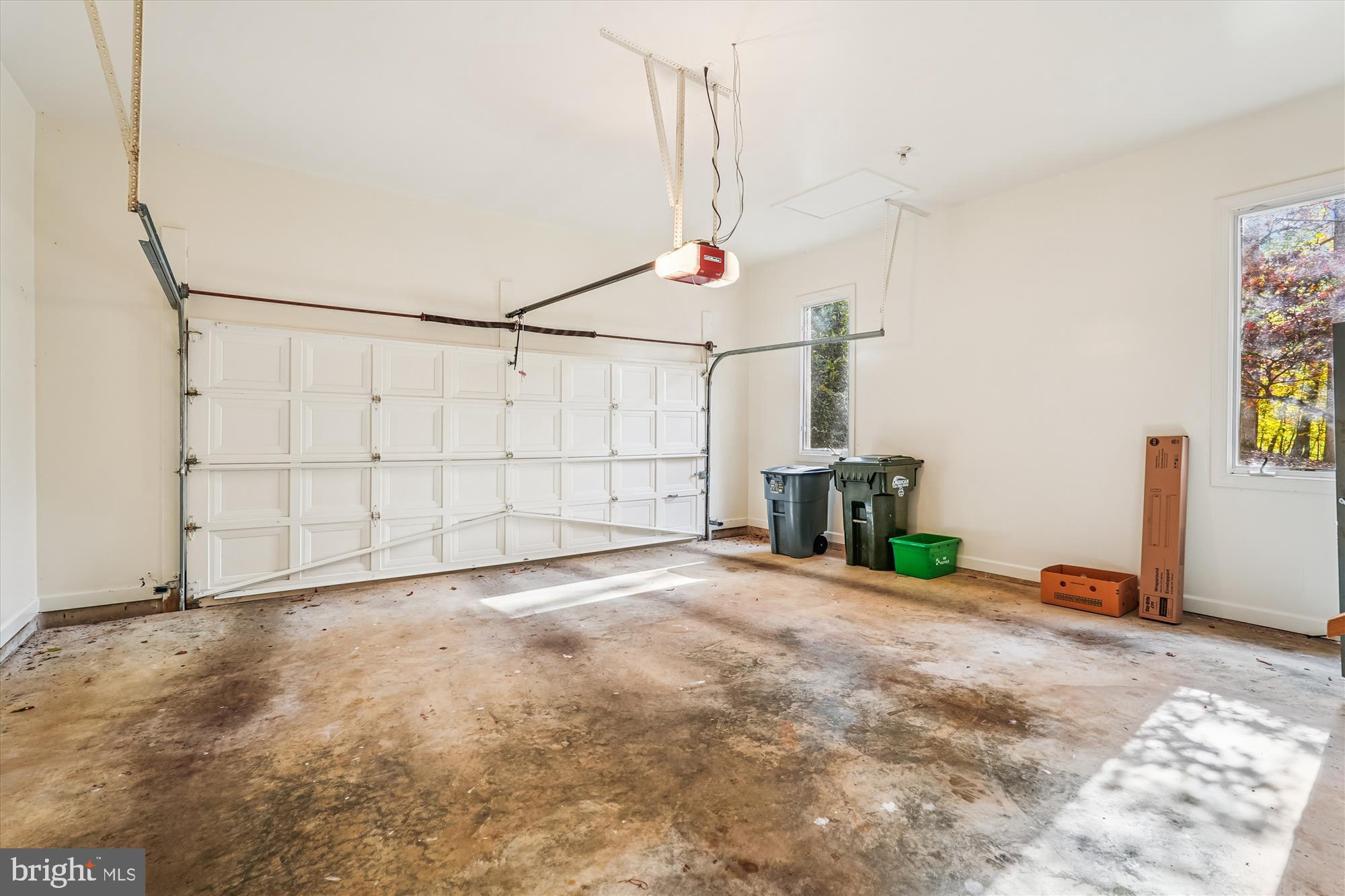 CASCADES ESTATES - Residential