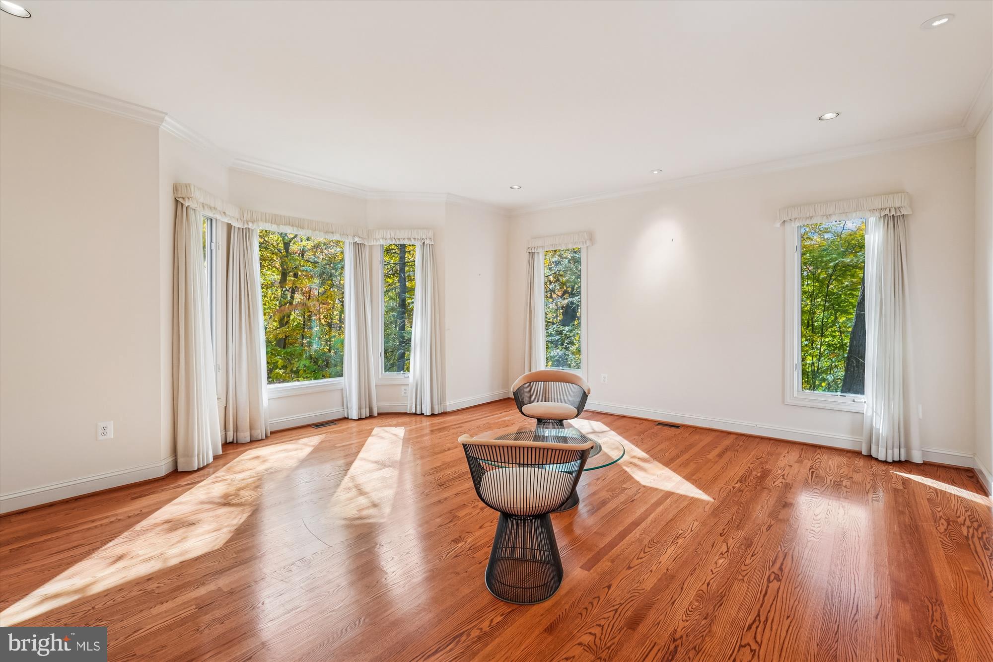 CASCADES ESTATES - Residential