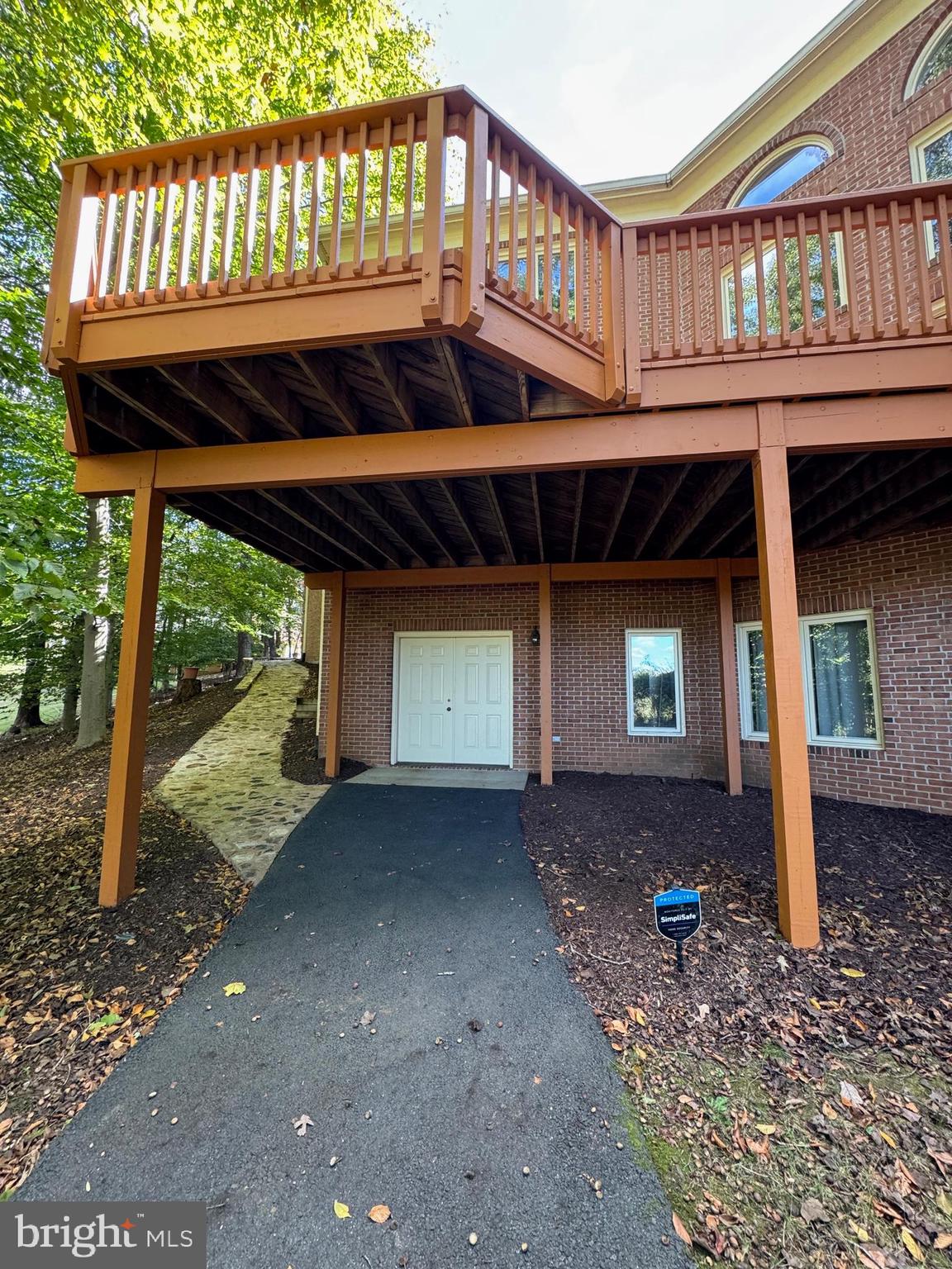 CASCADES ESTATES - Residential