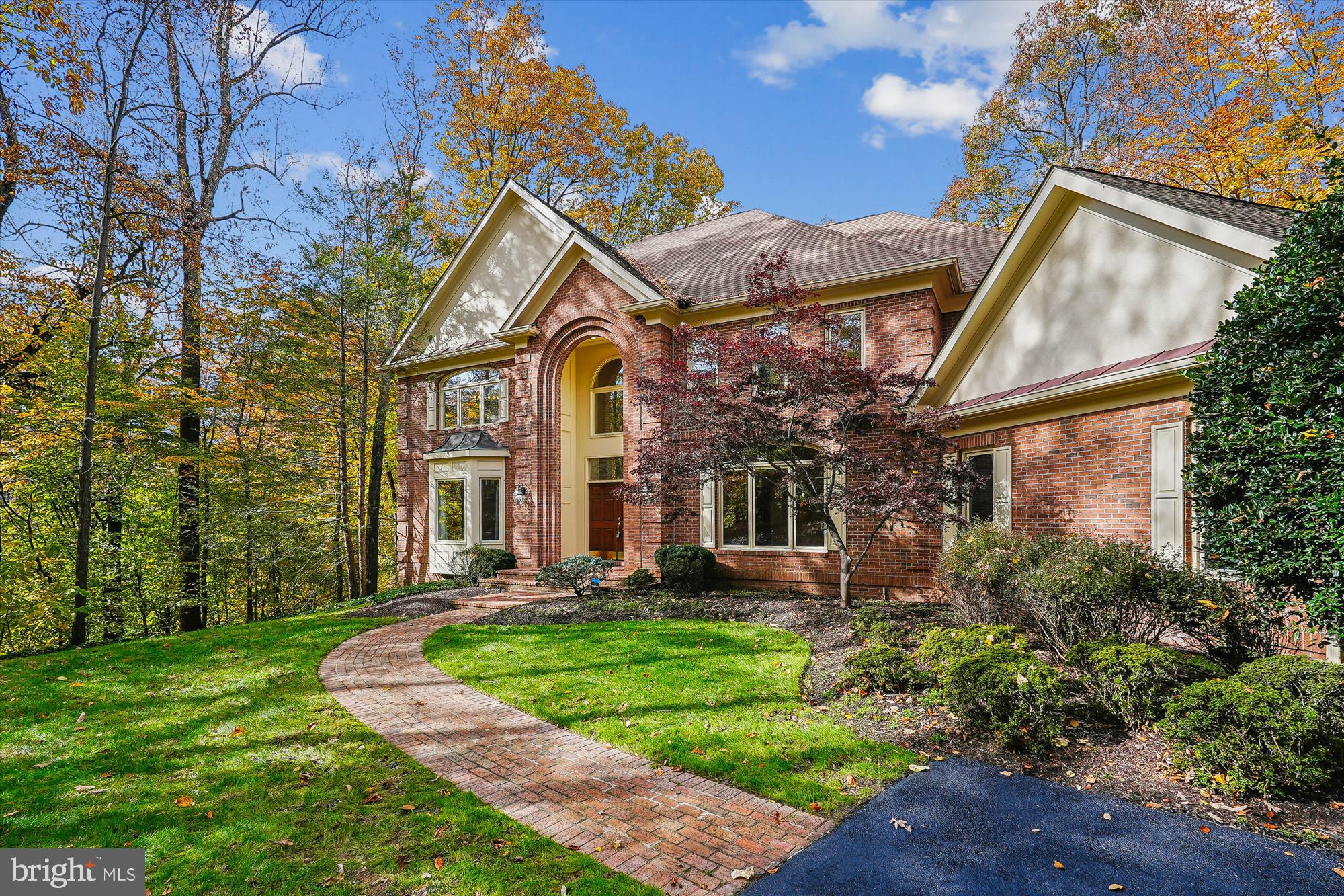 CASCADES ESTATES - Residential