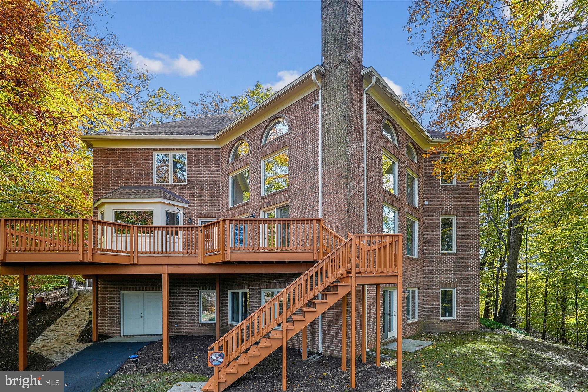 CASCADES ESTATES - Residential