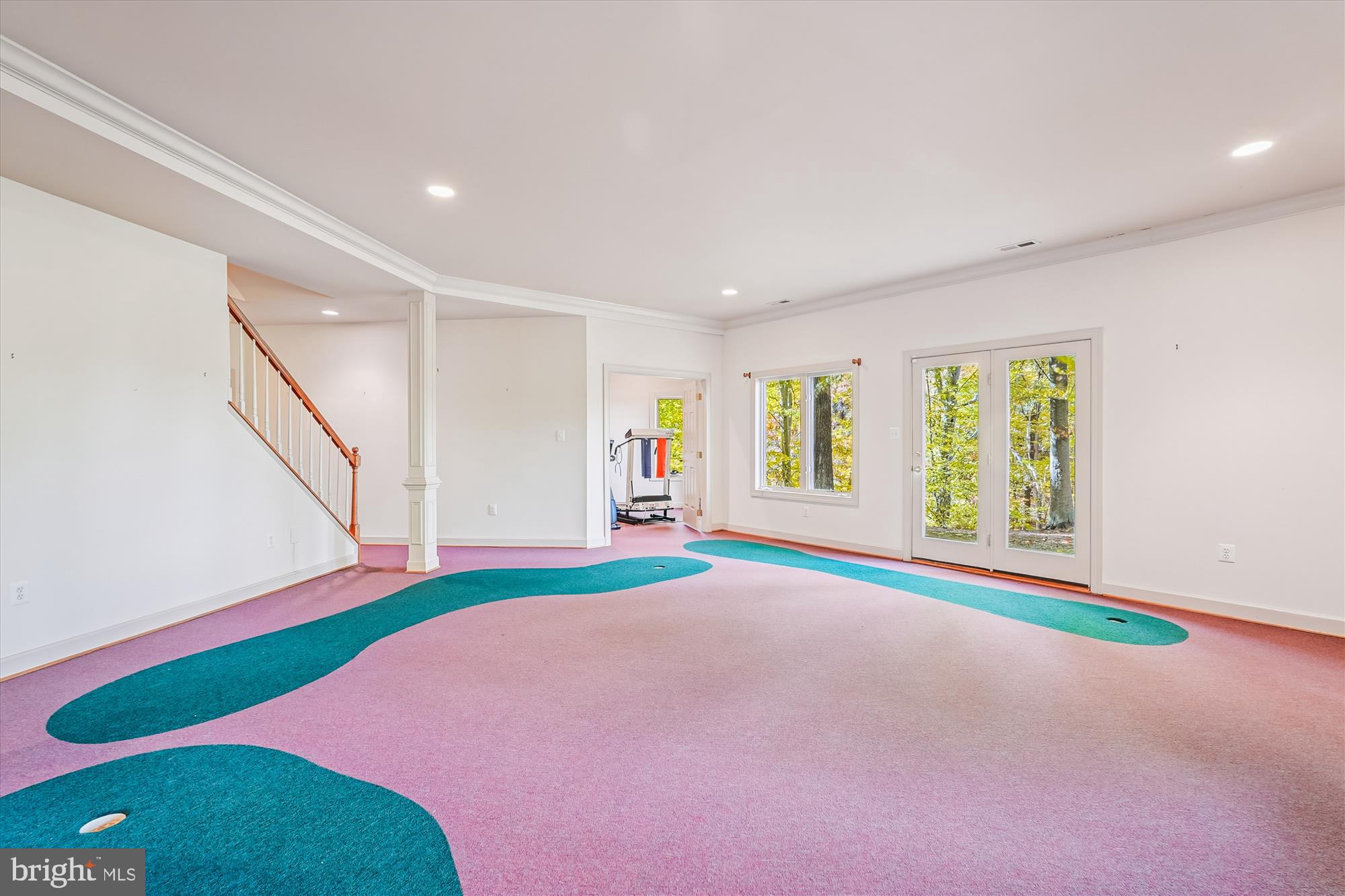 CASCADES ESTATES - Residential