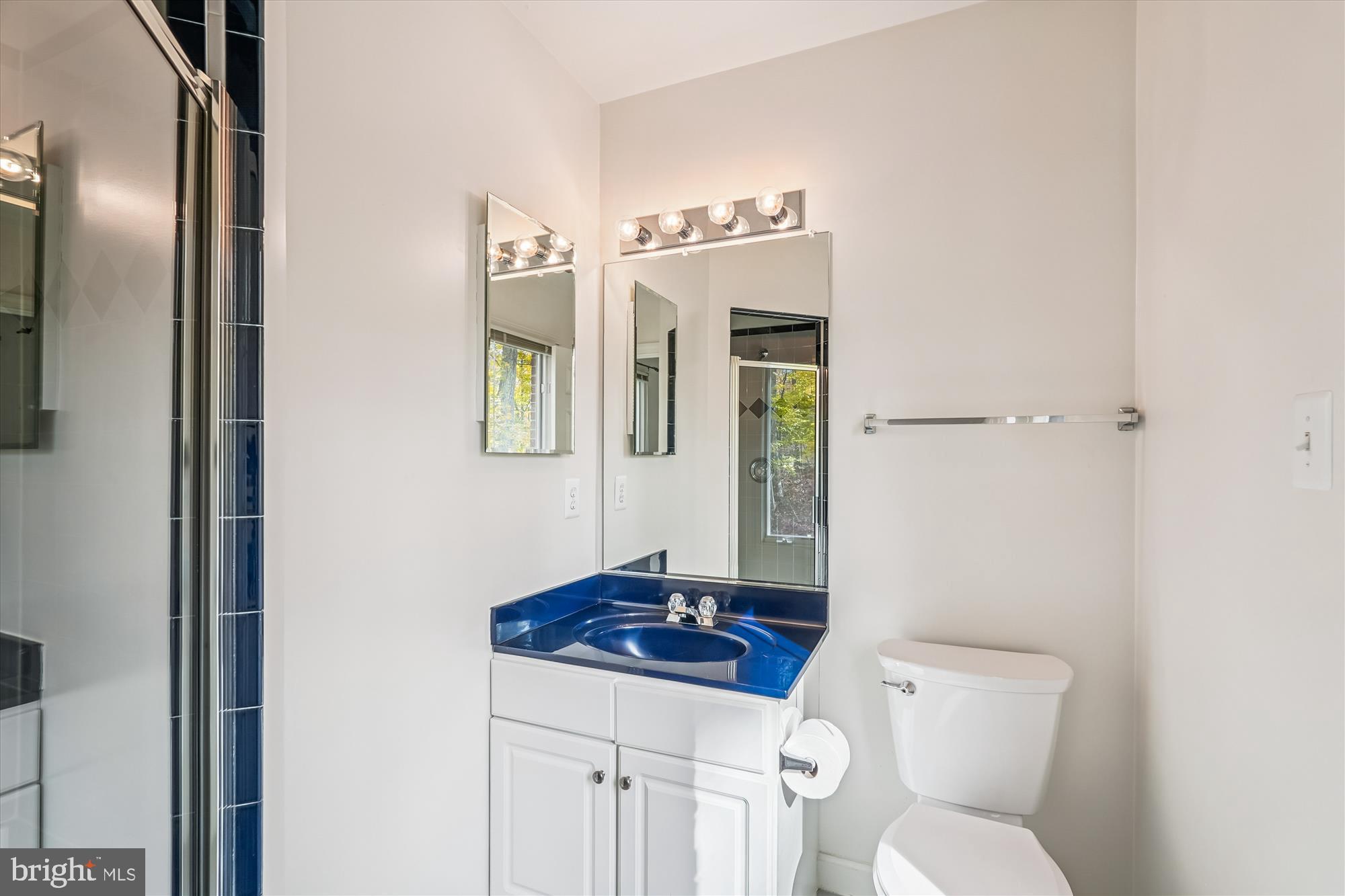 CASCADES ESTATES - Residential