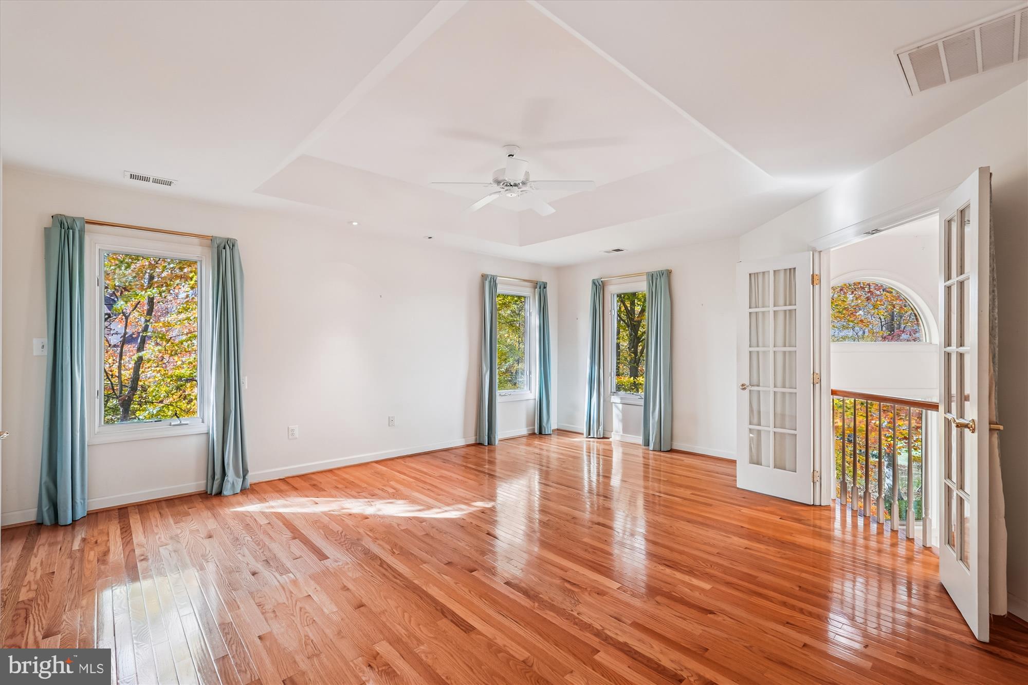 CASCADES ESTATES - Residential