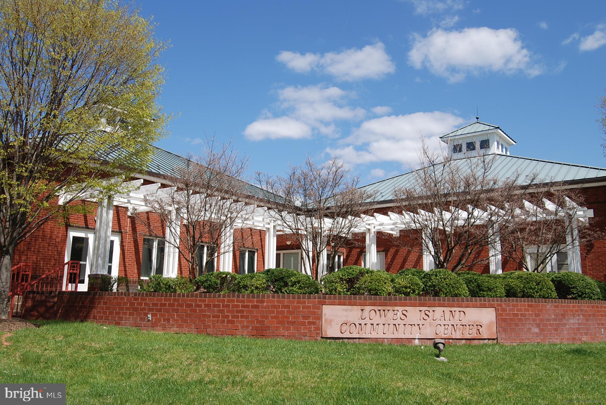 CASCADES ESTATES - Residential