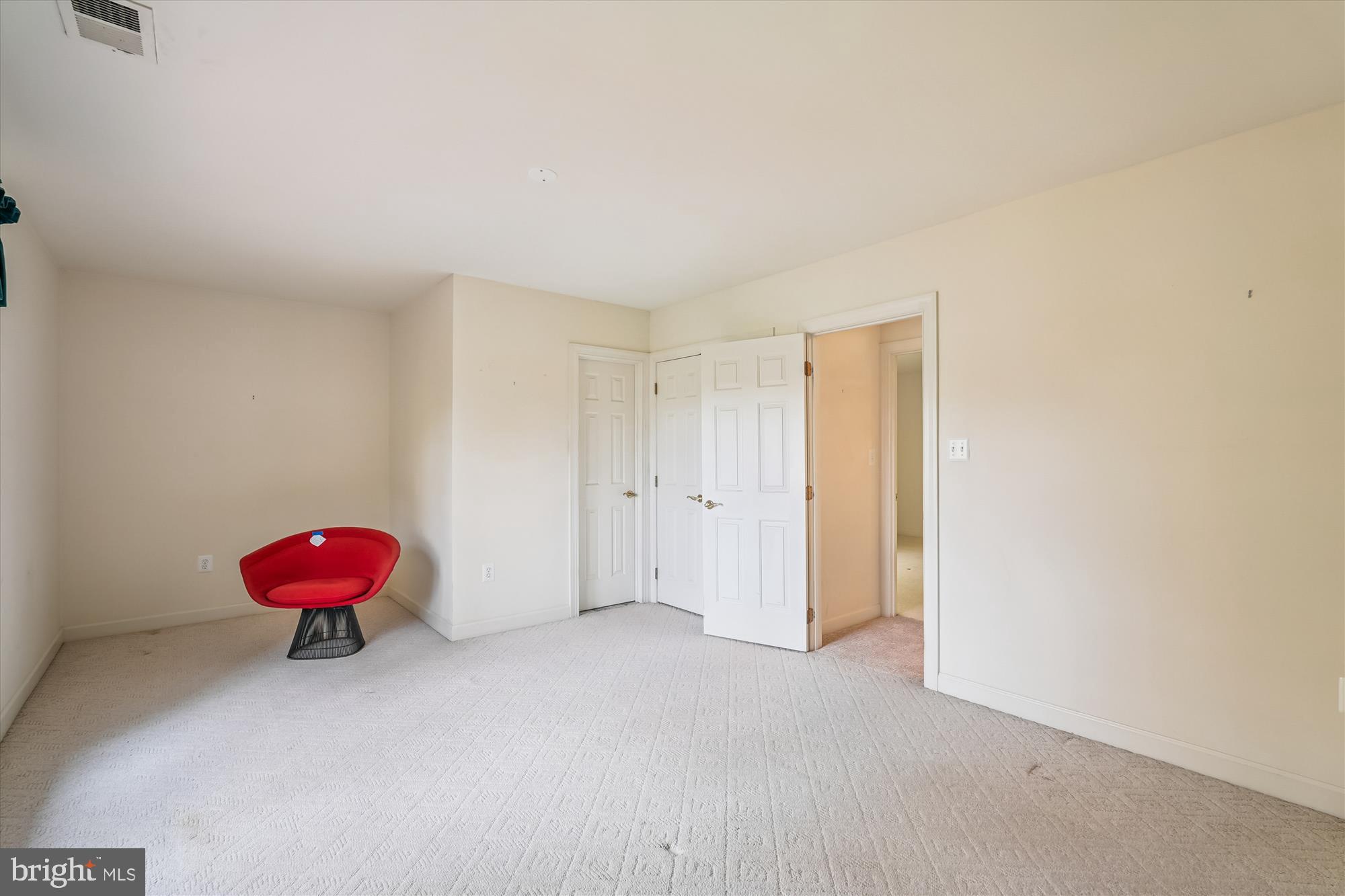 CASCADES ESTATES - Residential