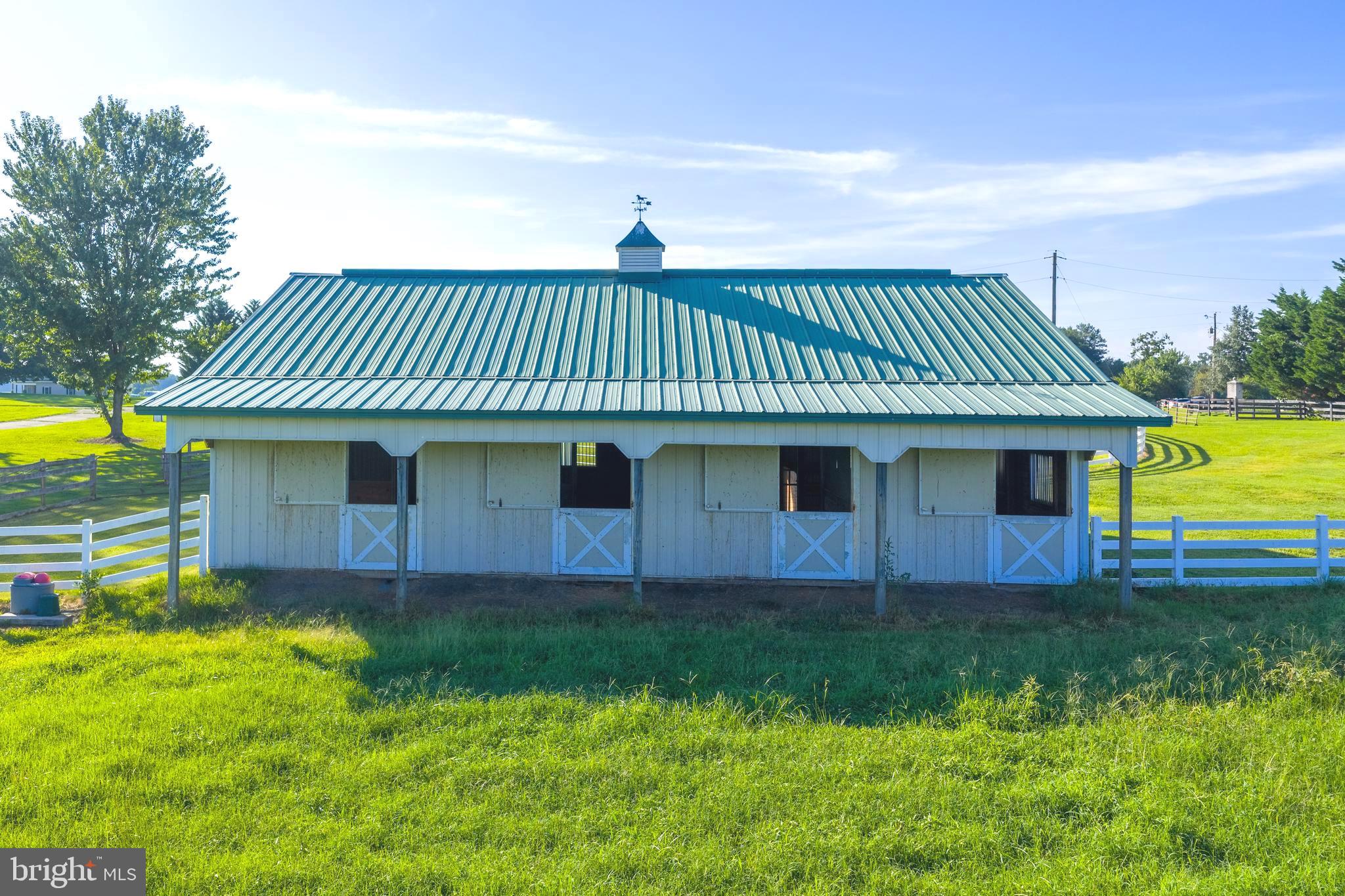 27472 STRAWBERRY HILL ROAD