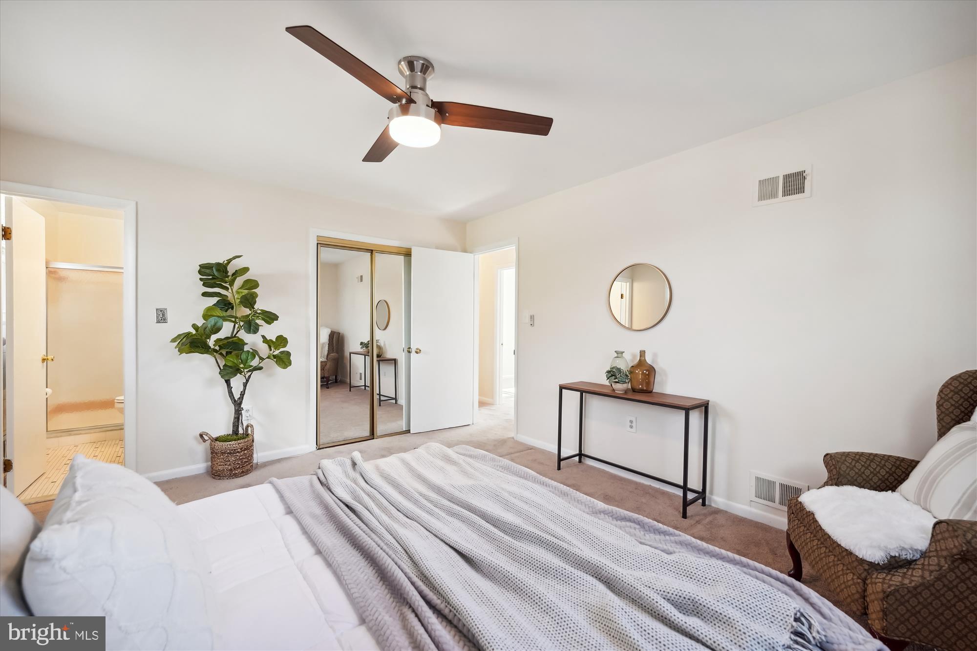 WOODBERRY FOREST - Residential