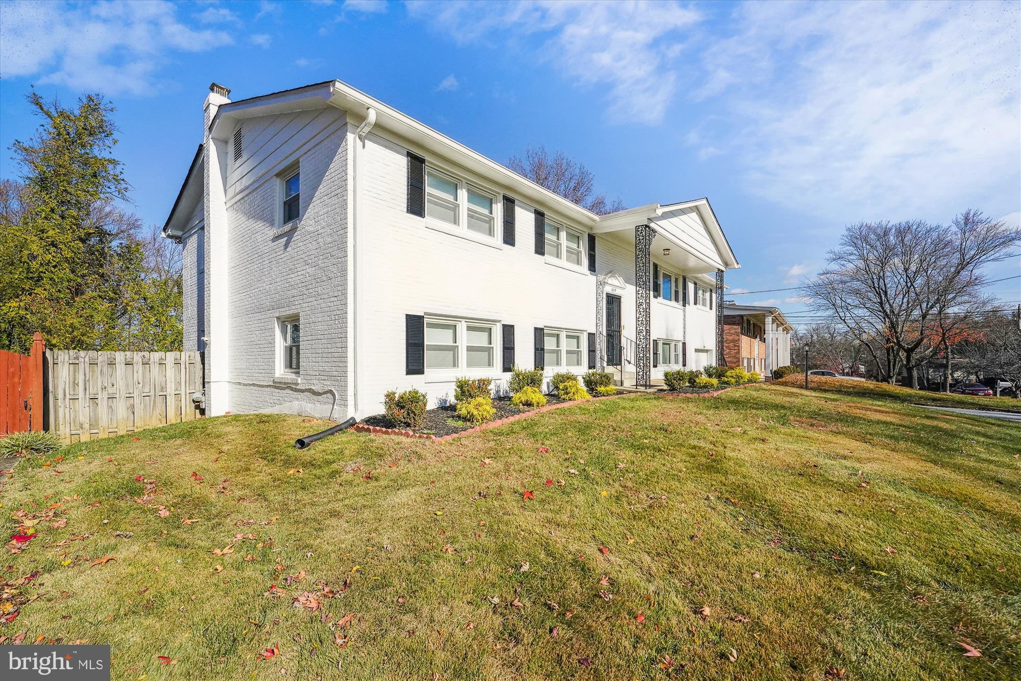 WOODBERRY FOREST - Residential