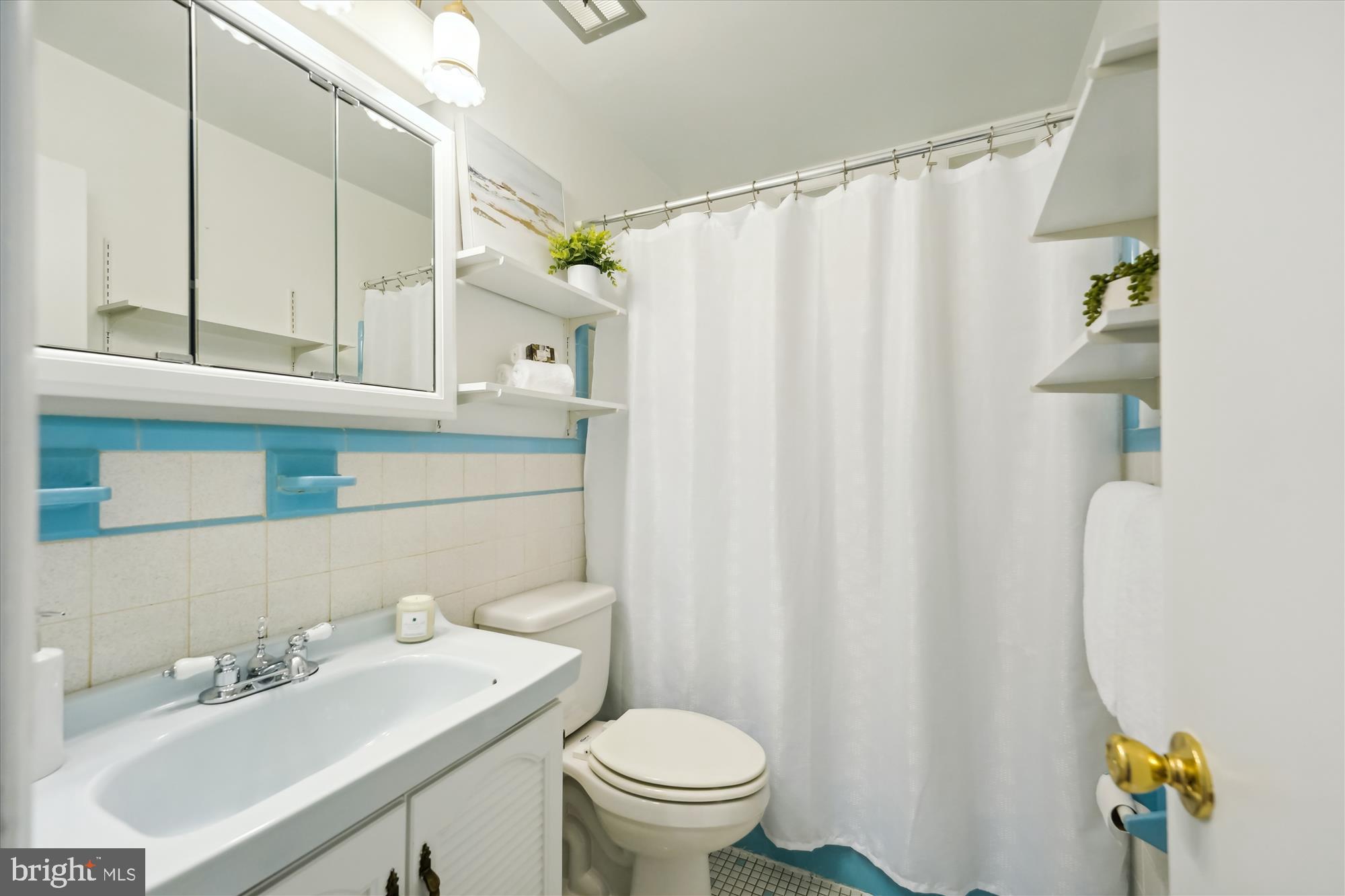 WOODBERRY FOREST - Residential