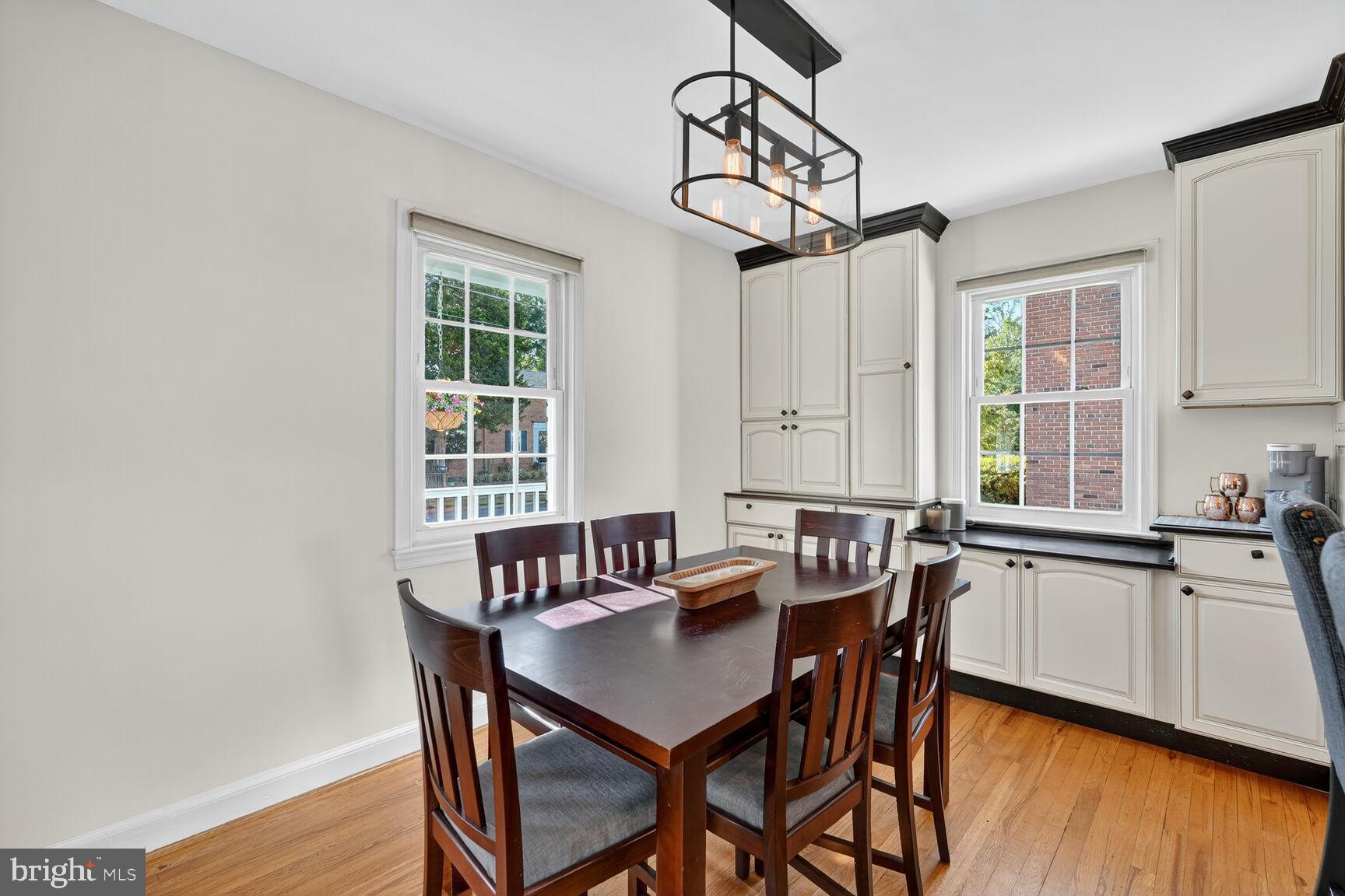 KENSINGTON ESTATES - Residential