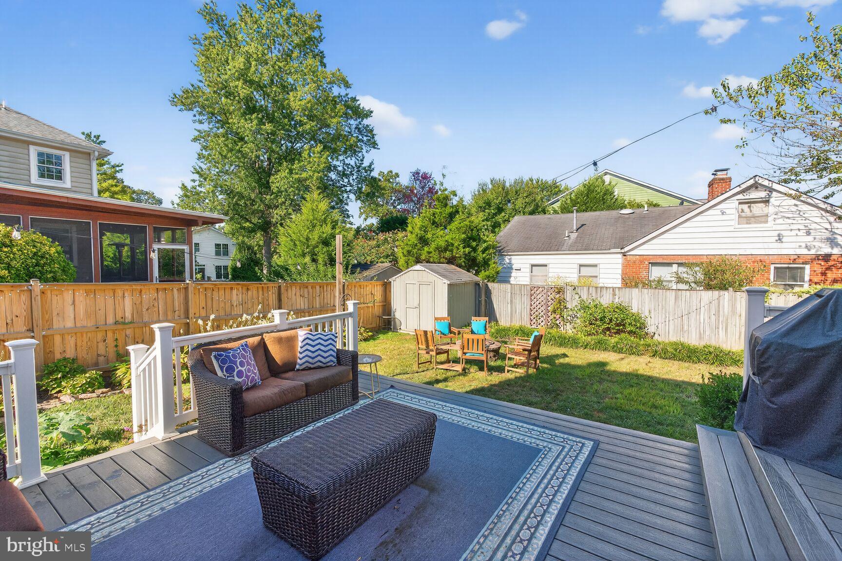 KENSINGTON ESTATES - Residential