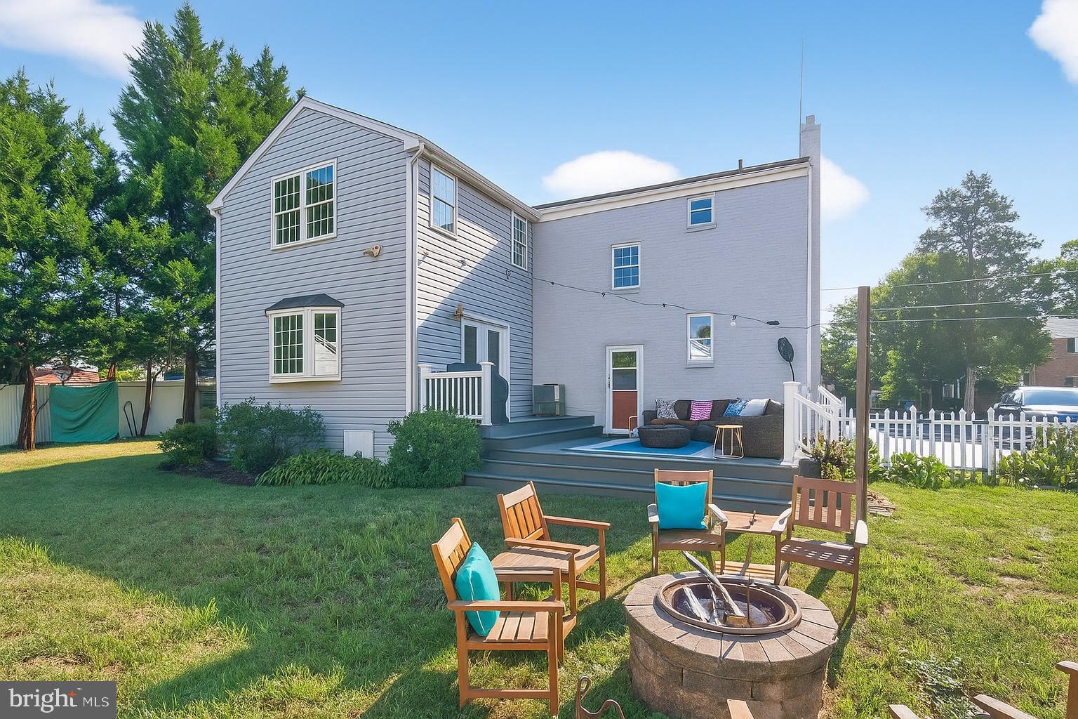 KENSINGTON ESTATES - Residential