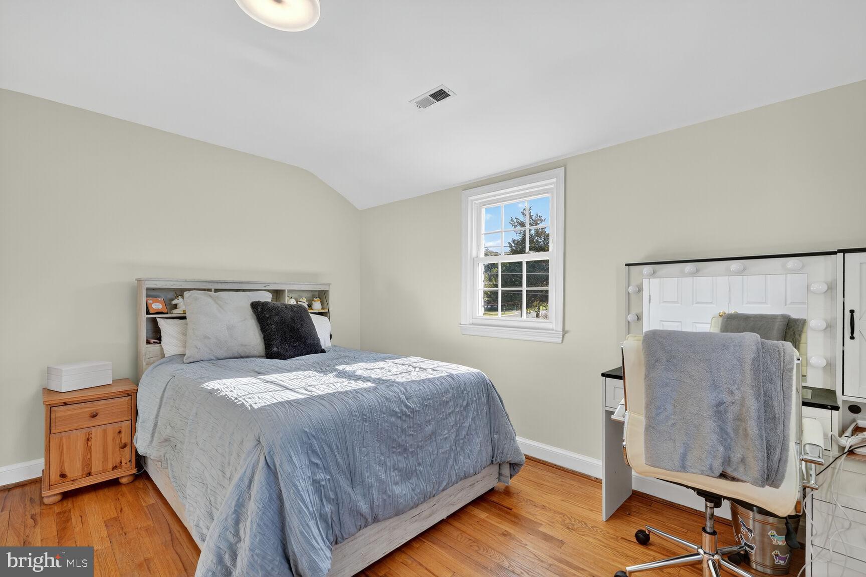 KENSINGTON ESTATES - Residential