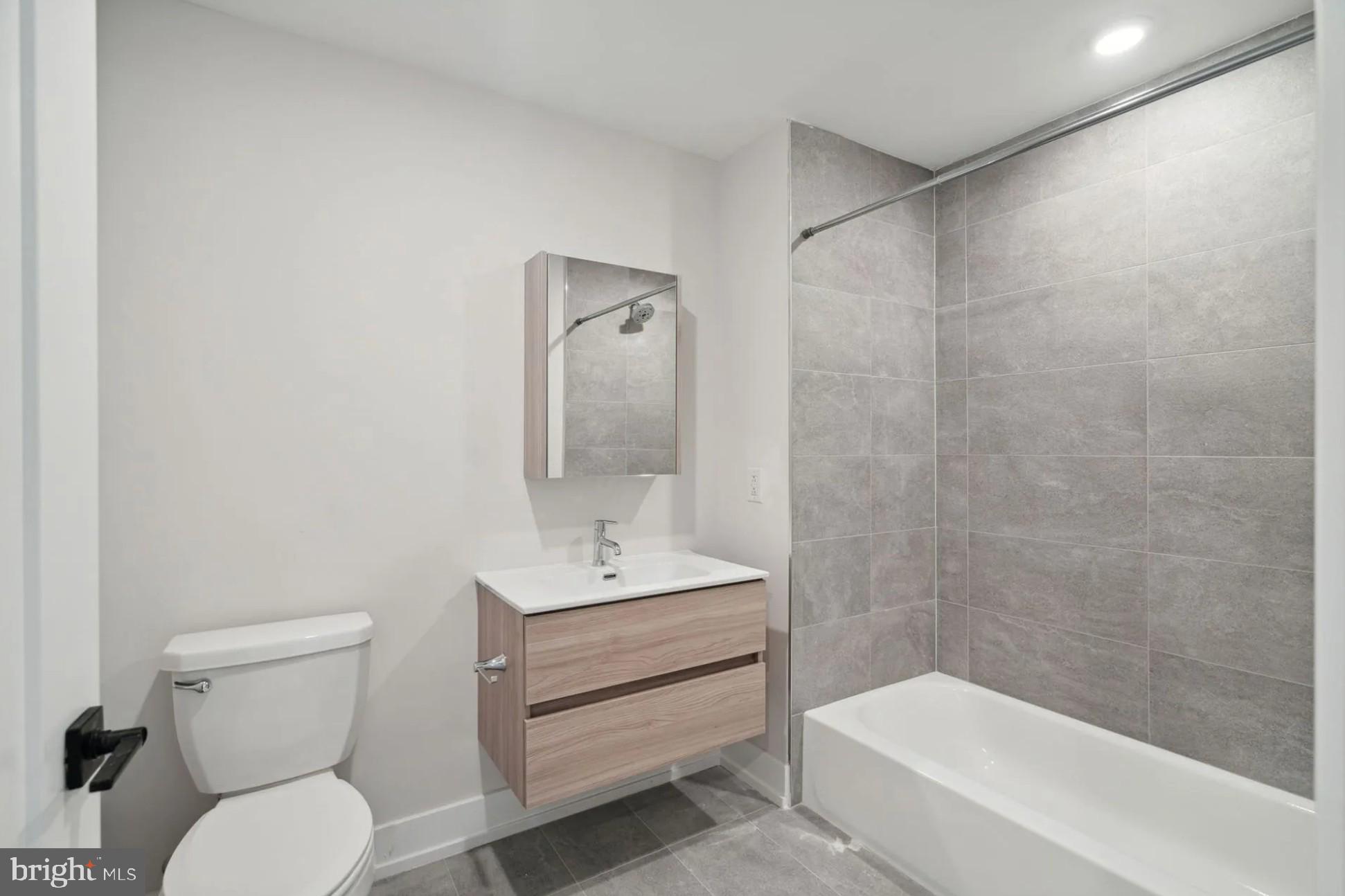 GERMANTOWN - Residential Lease