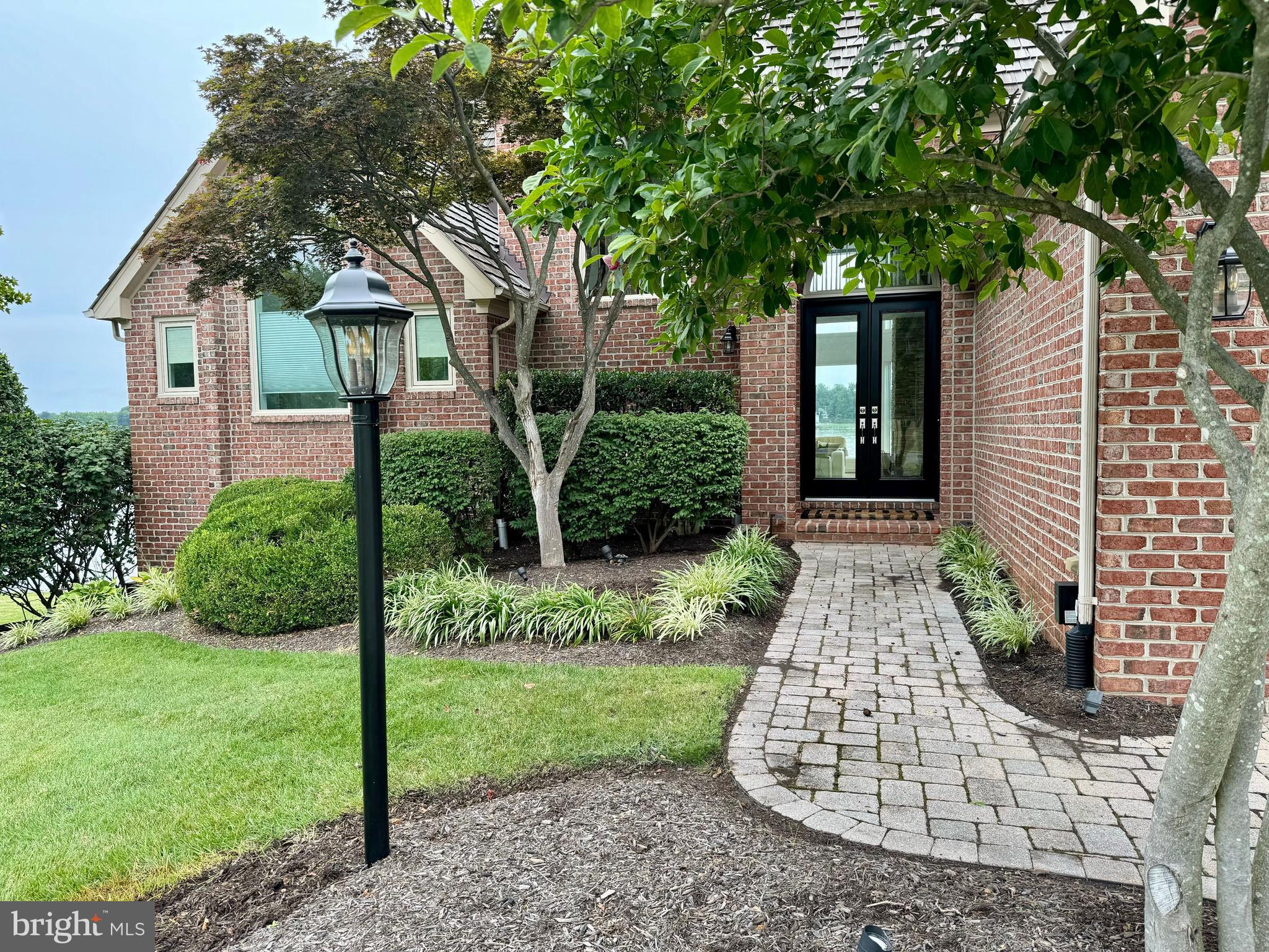 610 S RIVER LANDING ROAD