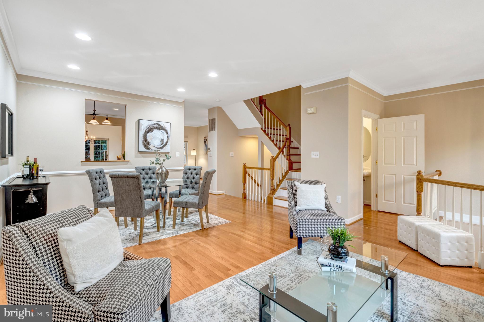 FAIRFAX CENTER - Residential