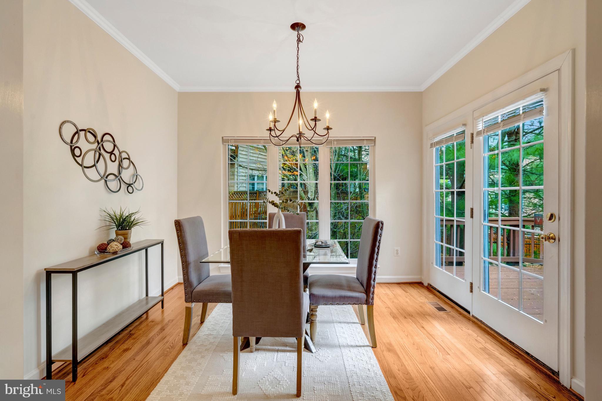 FAIRFAX CENTER - Residential