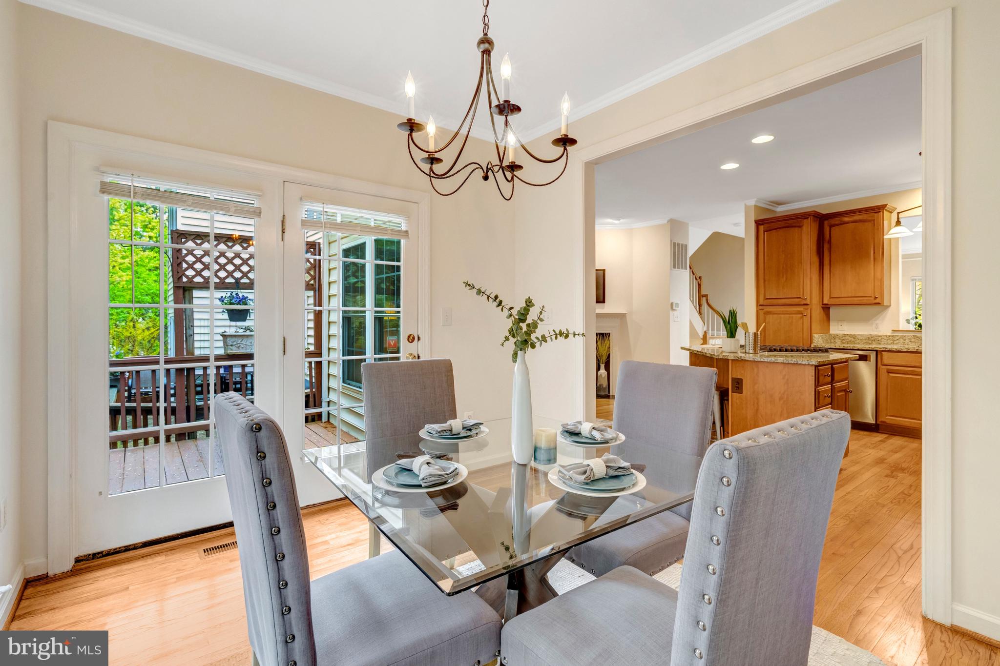 FAIRFAX CENTER - Residential