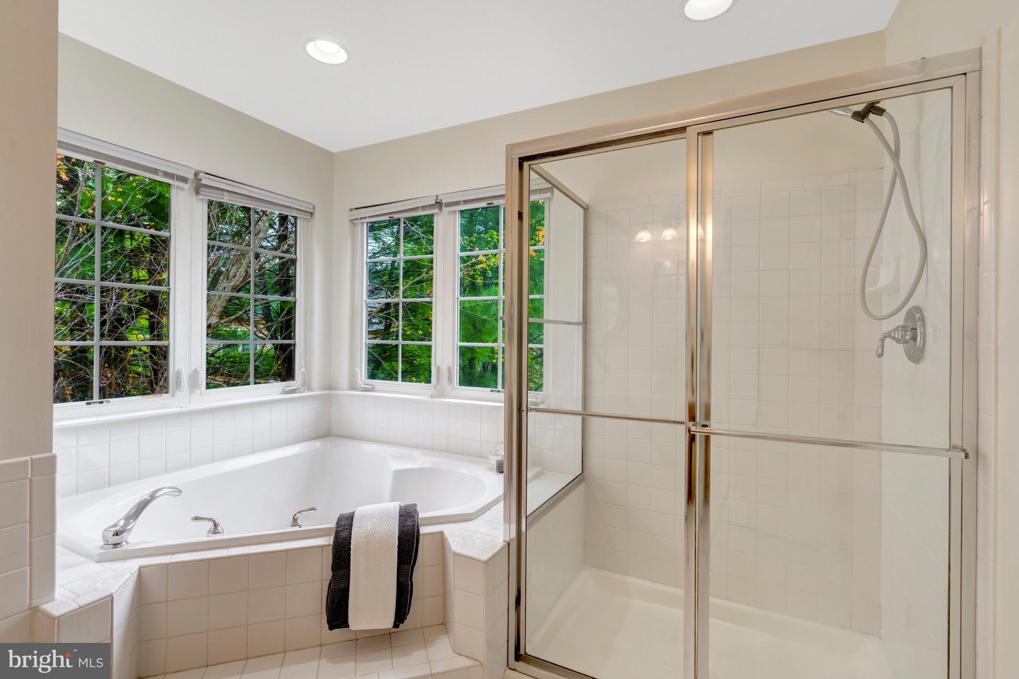 FAIRFAX CENTER - Residential