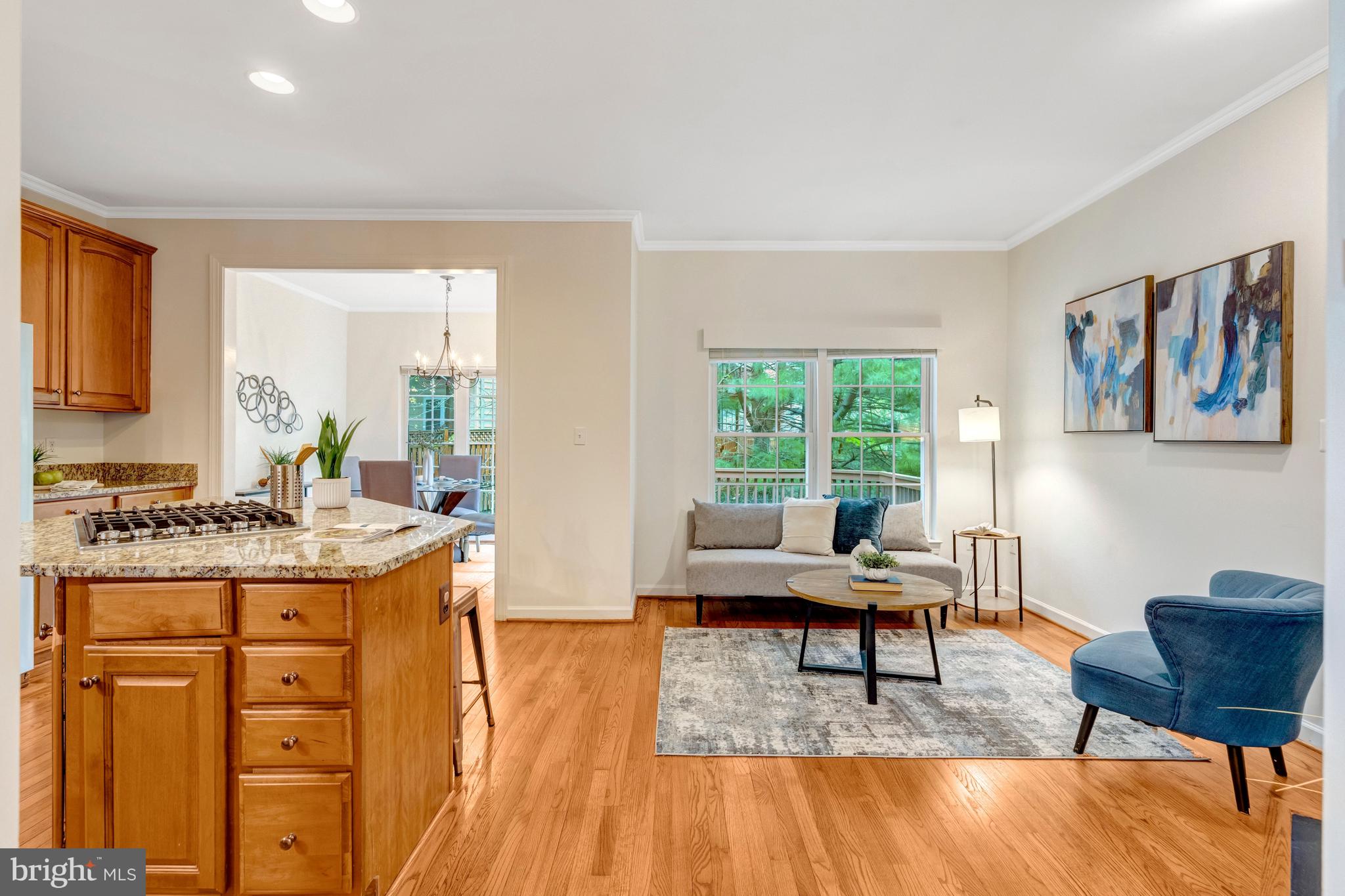 FAIRFAX CENTER - Residential