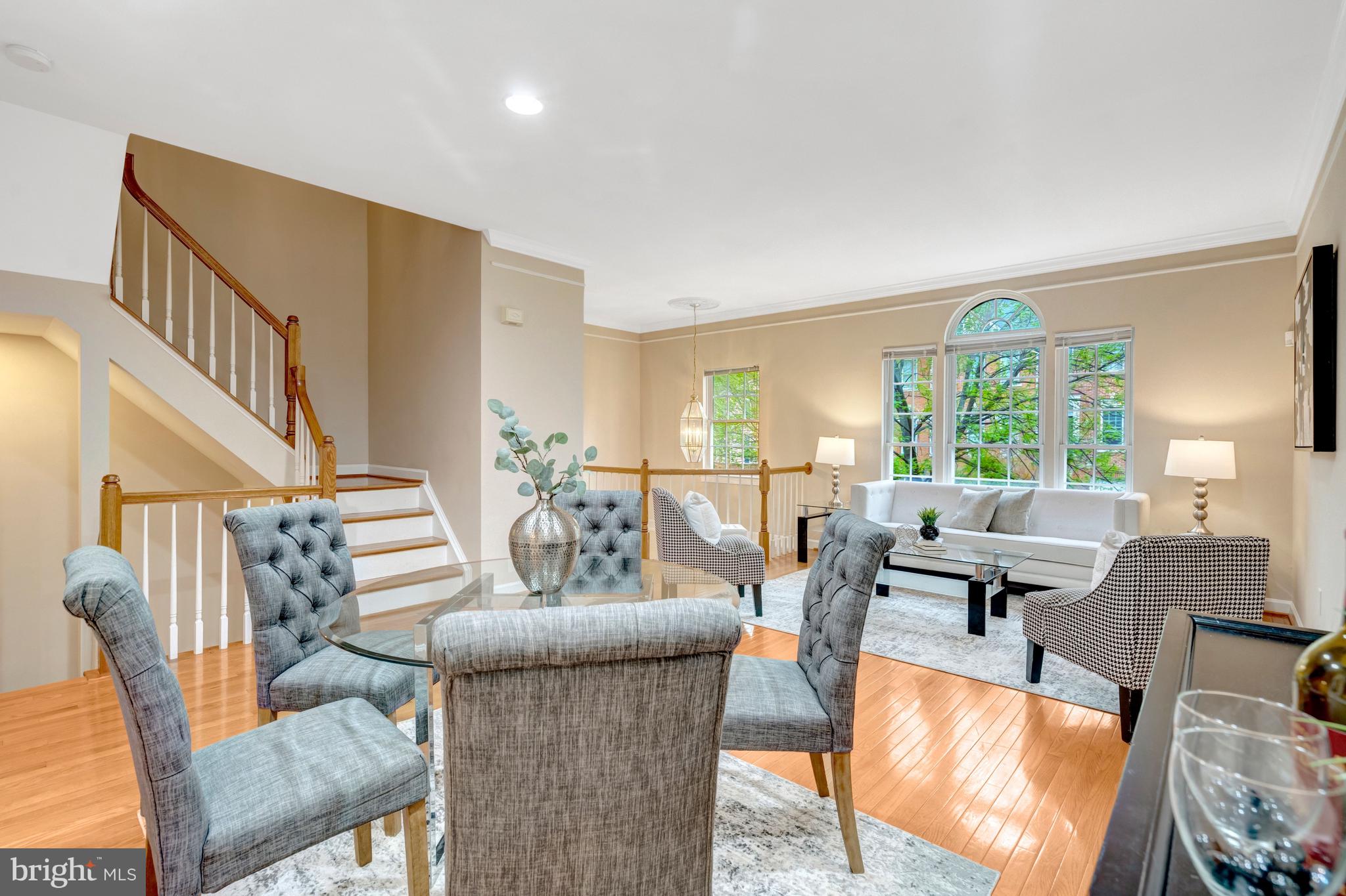 FAIRFAX CENTER - Residential