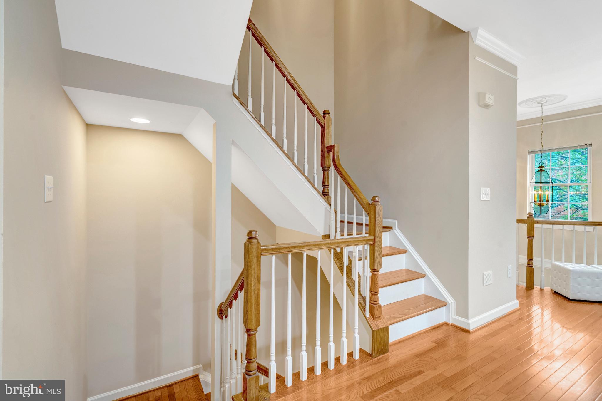 FAIRFAX CENTER - Residential