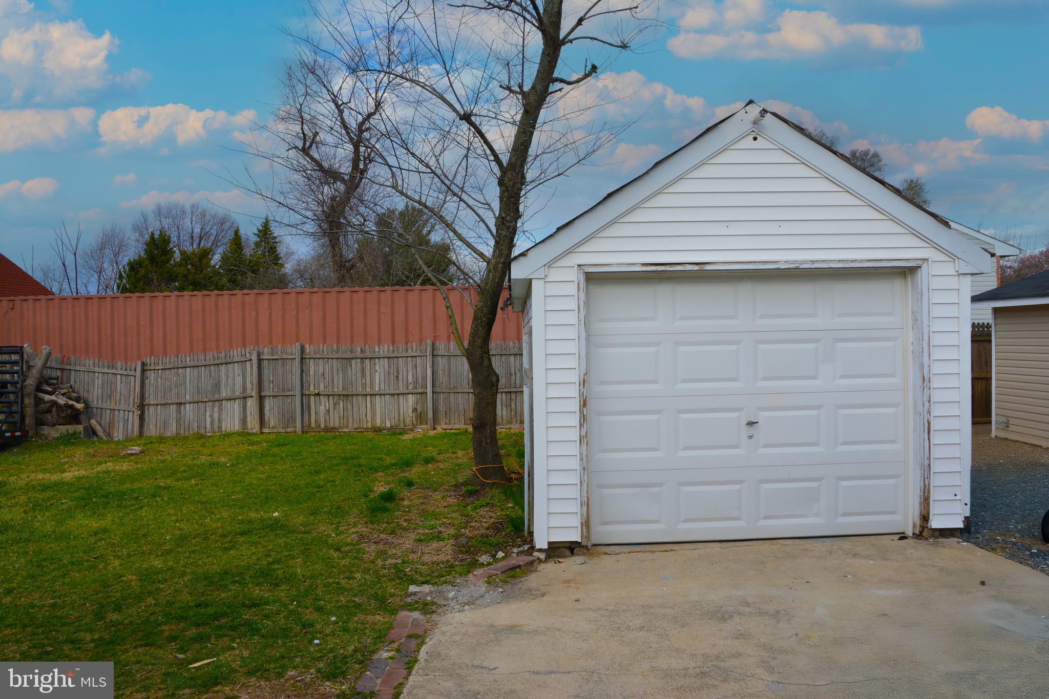 BROOKLYN - Residential