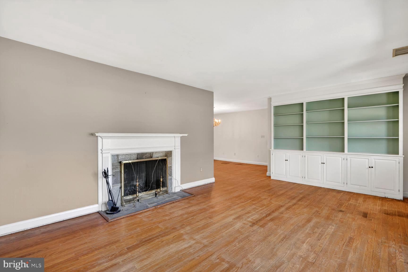 3029 RAMBLEWOOD ROAD