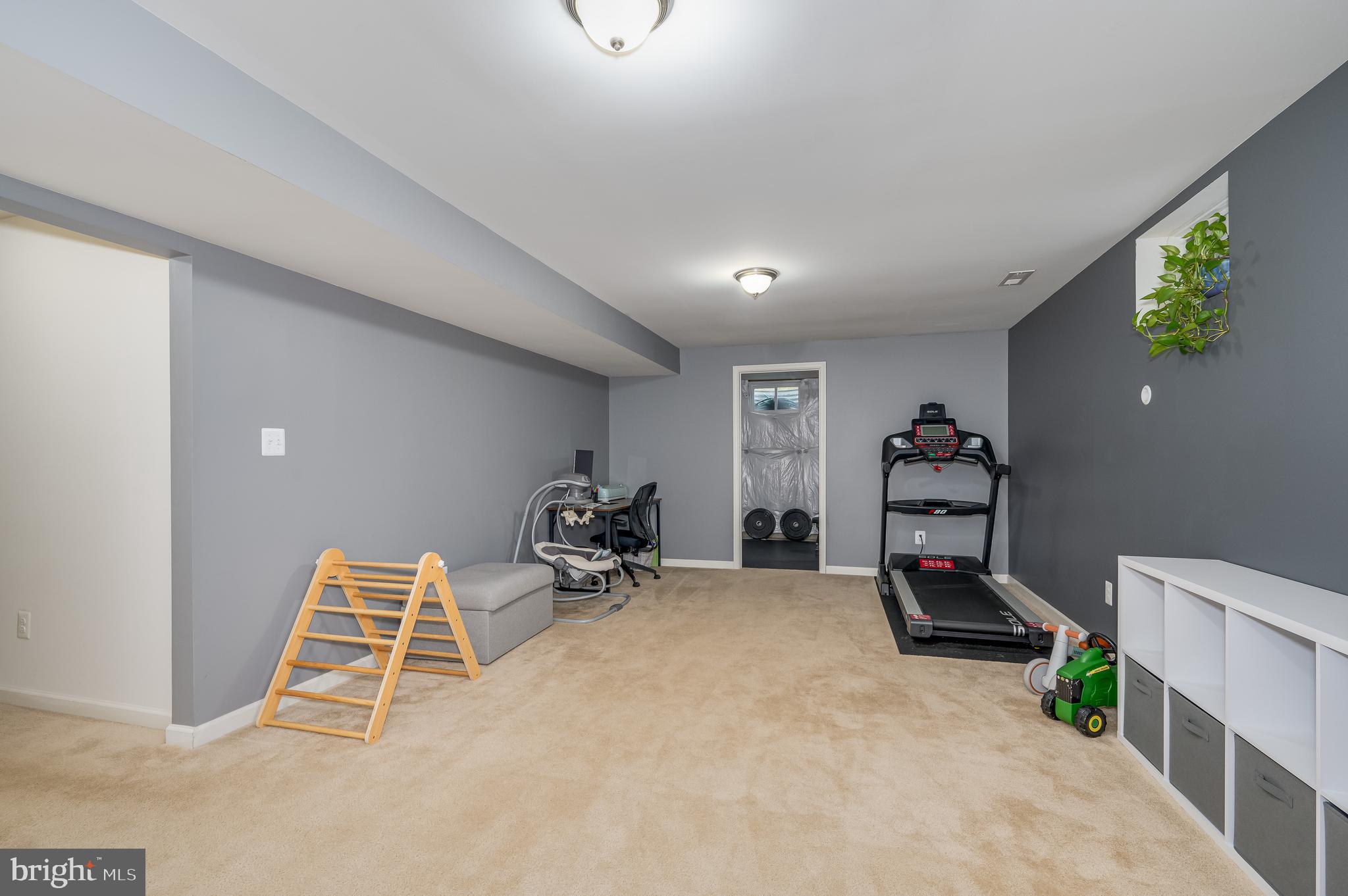 SPRUCE HILL NORTH - Residential Lease