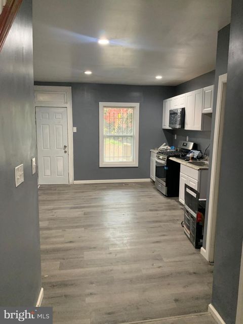 752 BARTLETT AVENUE BALTIMORE MD 21218