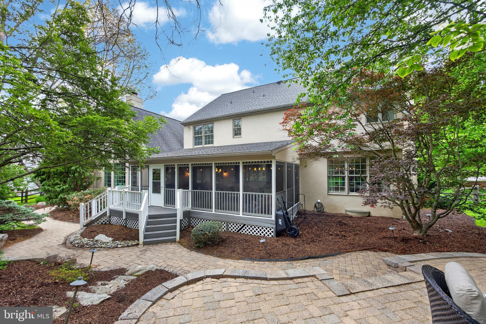 AVONLEA - Residential