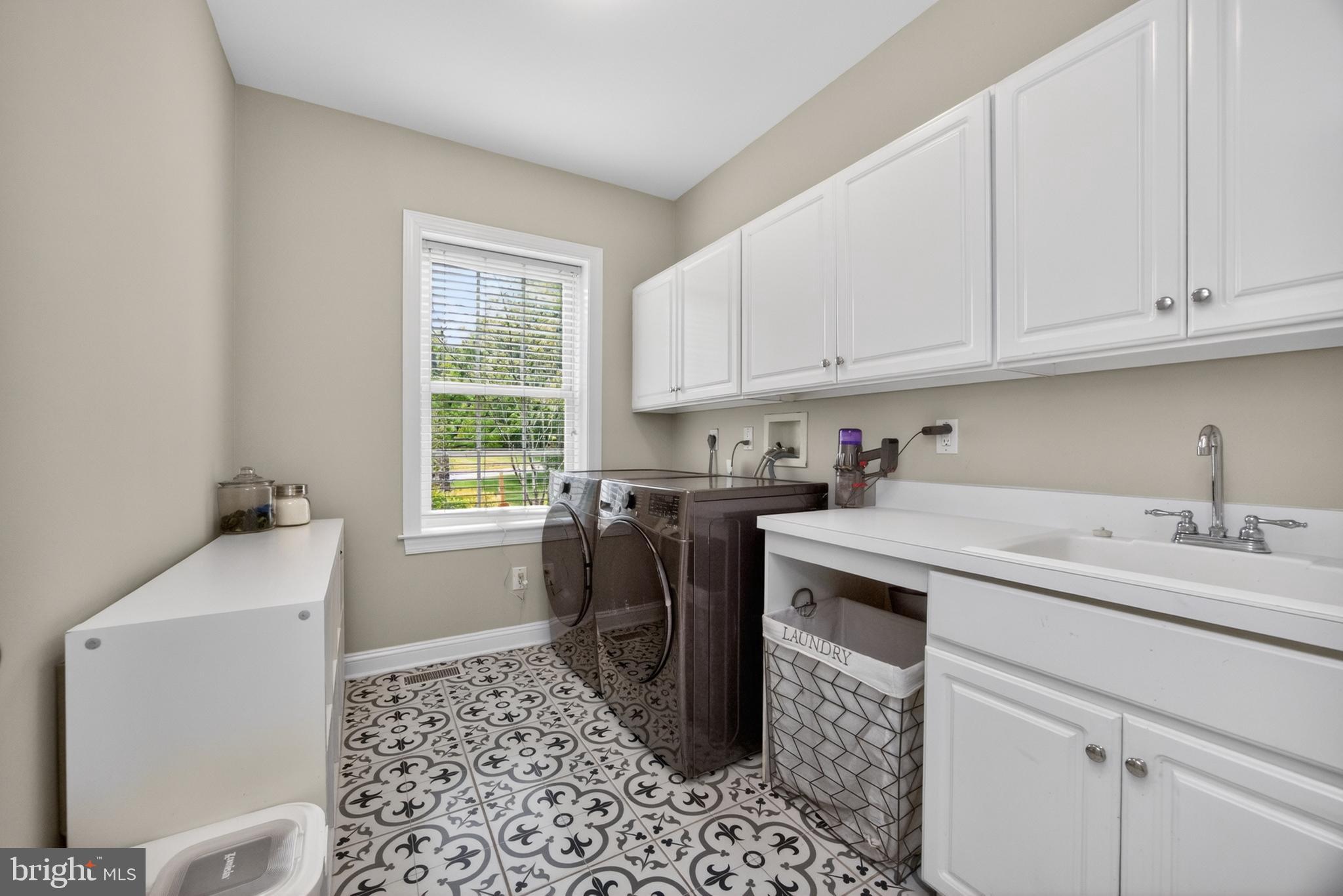 AVONLEA - Residential